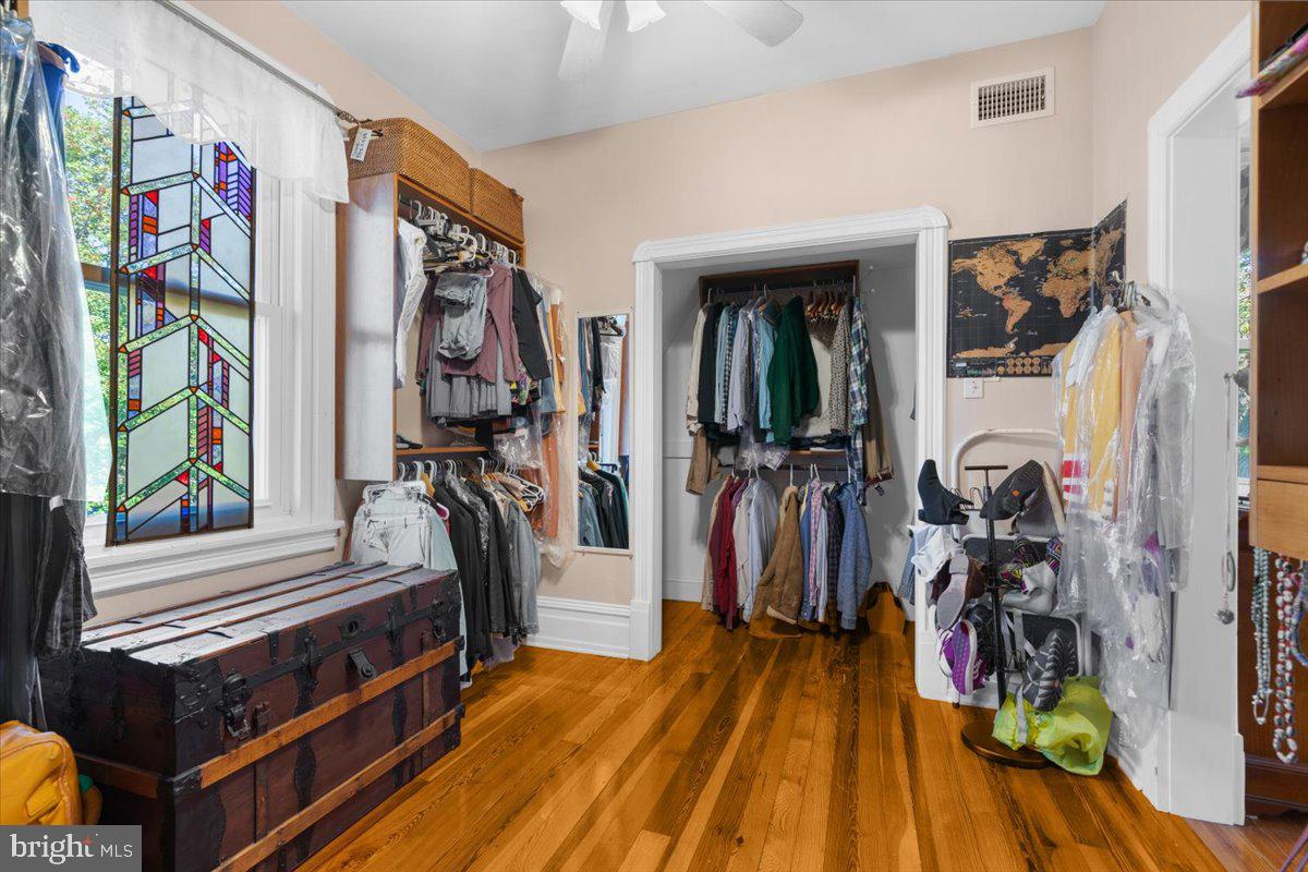 NARBERTH - Residential