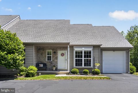 Photo of 950 Freedom Court #43, LANSDALE, PA 19446 (MLS # PAMC2183226)