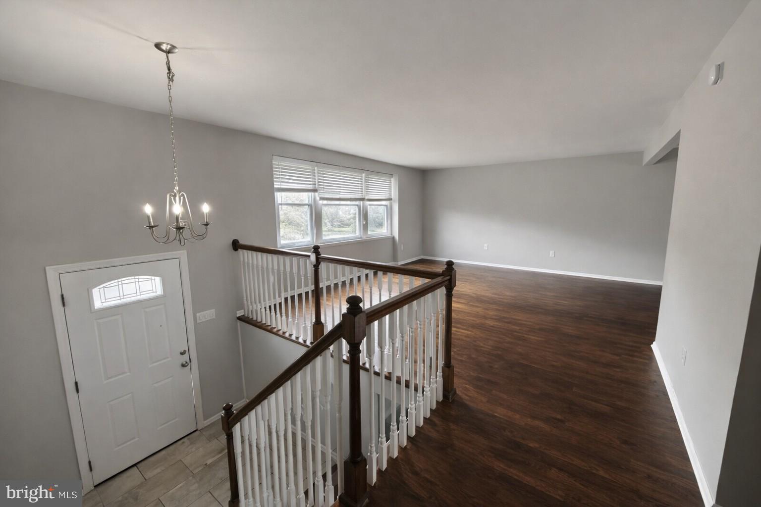 1946 BIRCHWOOD PK DRIVE N