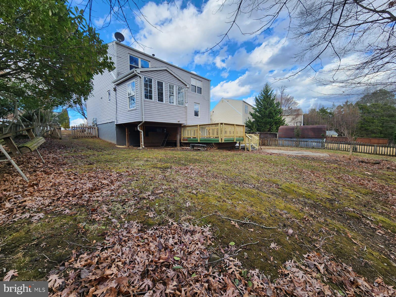 DALE CITY - Residential Lease