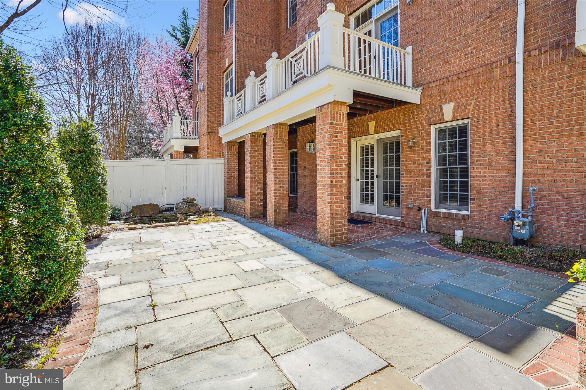 FARRCROFT - Residential