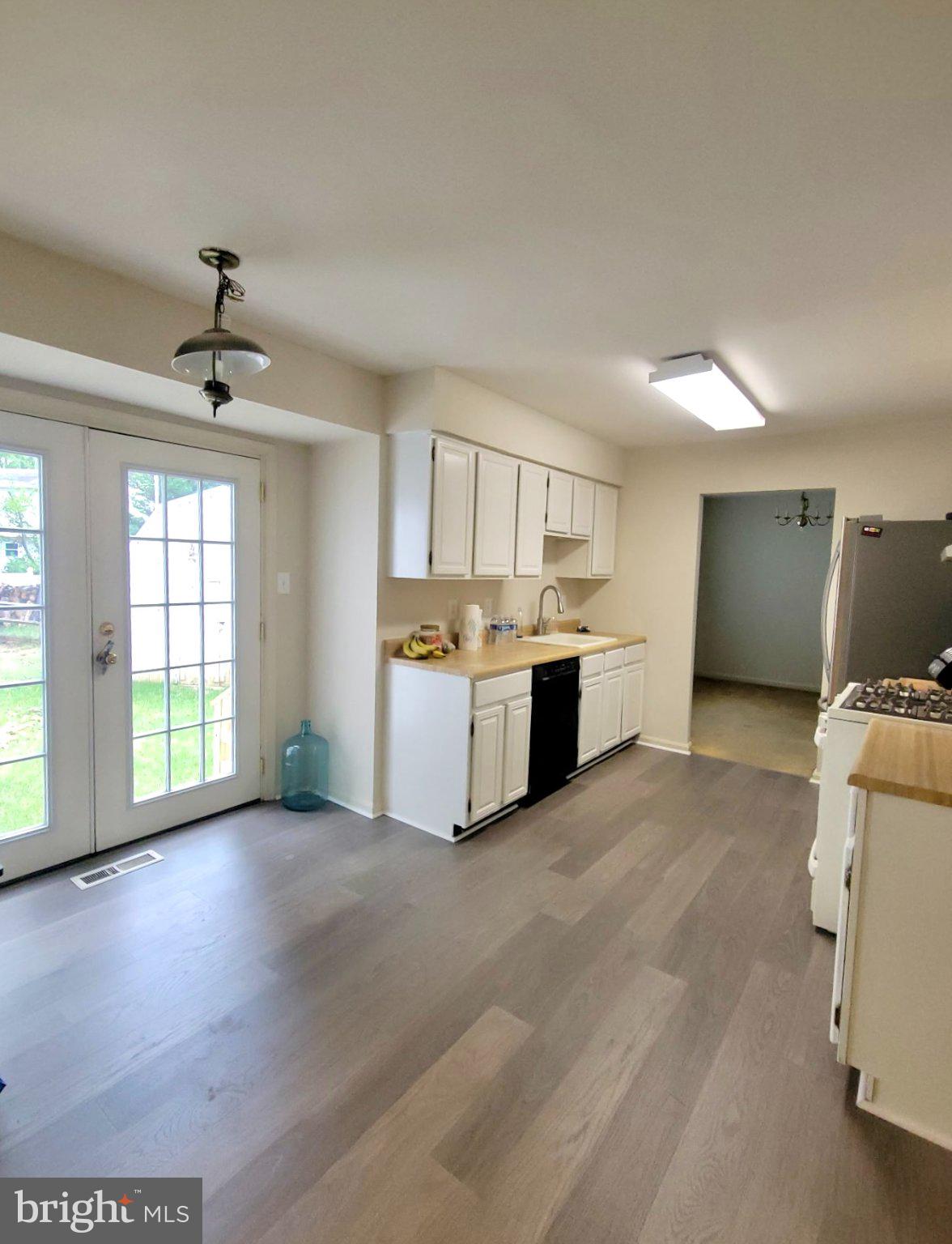 9130 CHESLEY KNOLL COURT