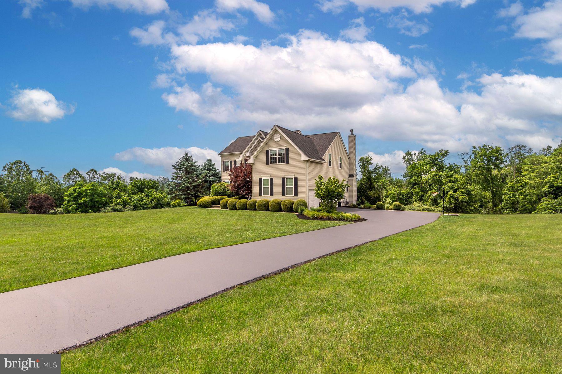 38 MUSIC MOUNTAIN BOULEVARD