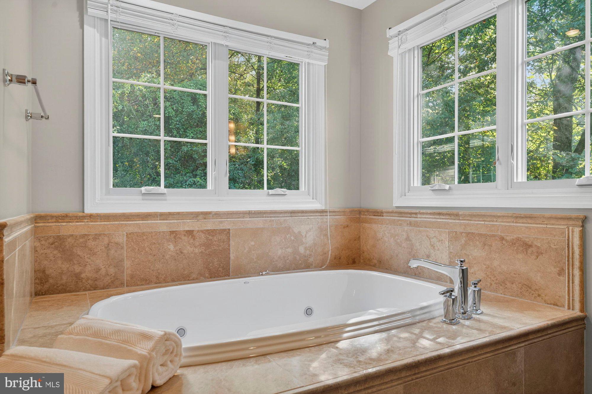 WEST OAKS ESTATES - Residential