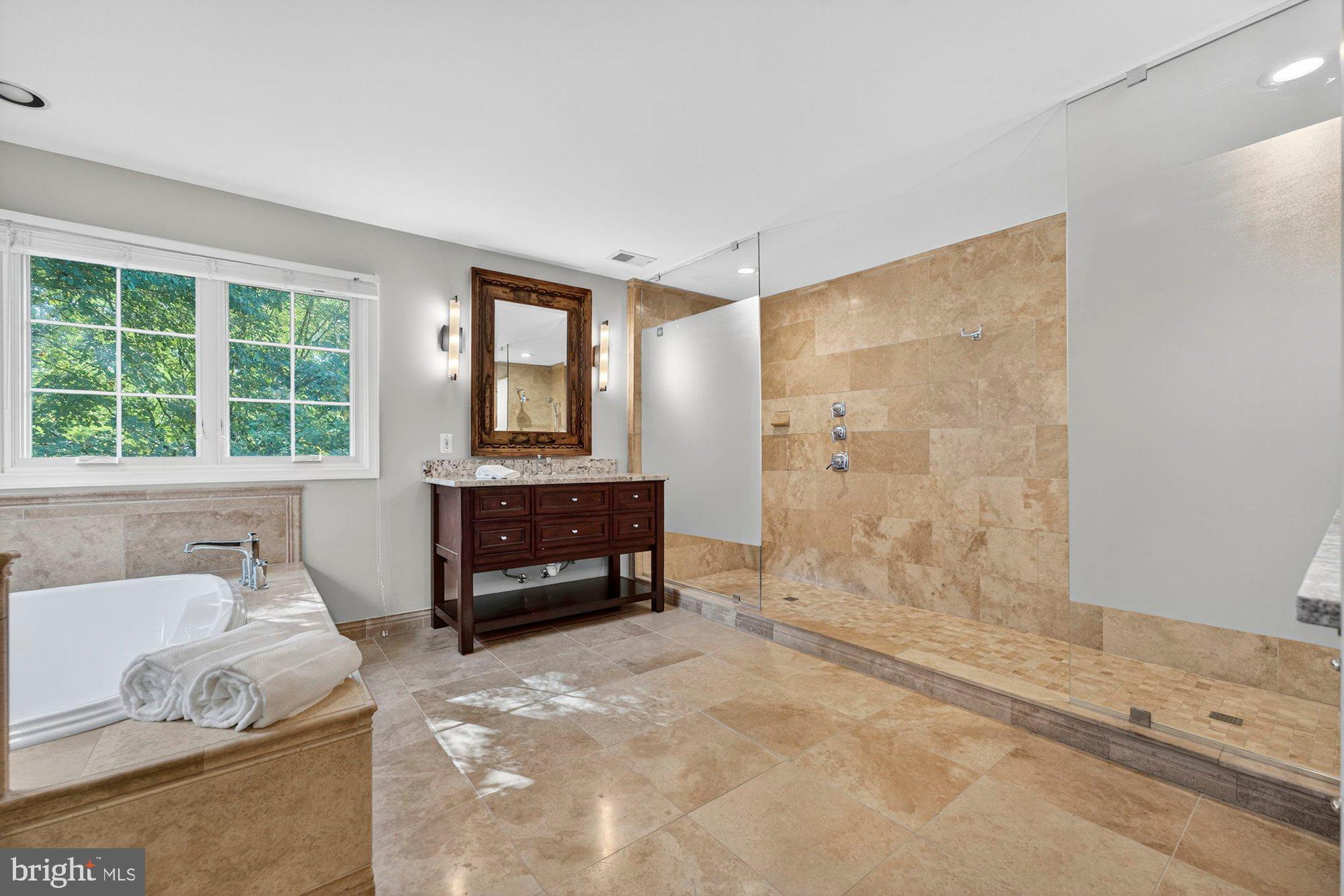 WEST OAKS ESTATES - Residential