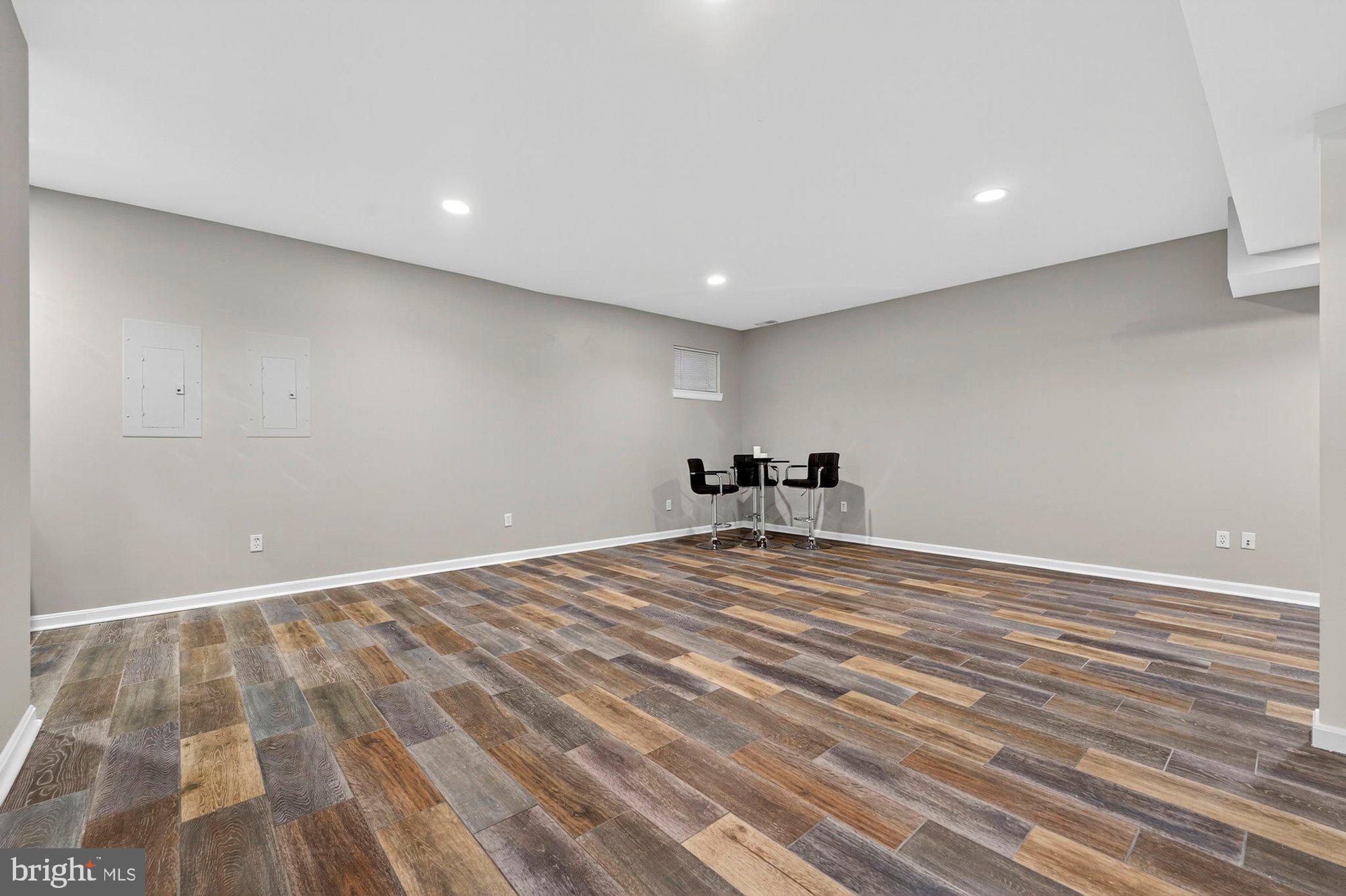 WEST OAKS ESTATES - Residential