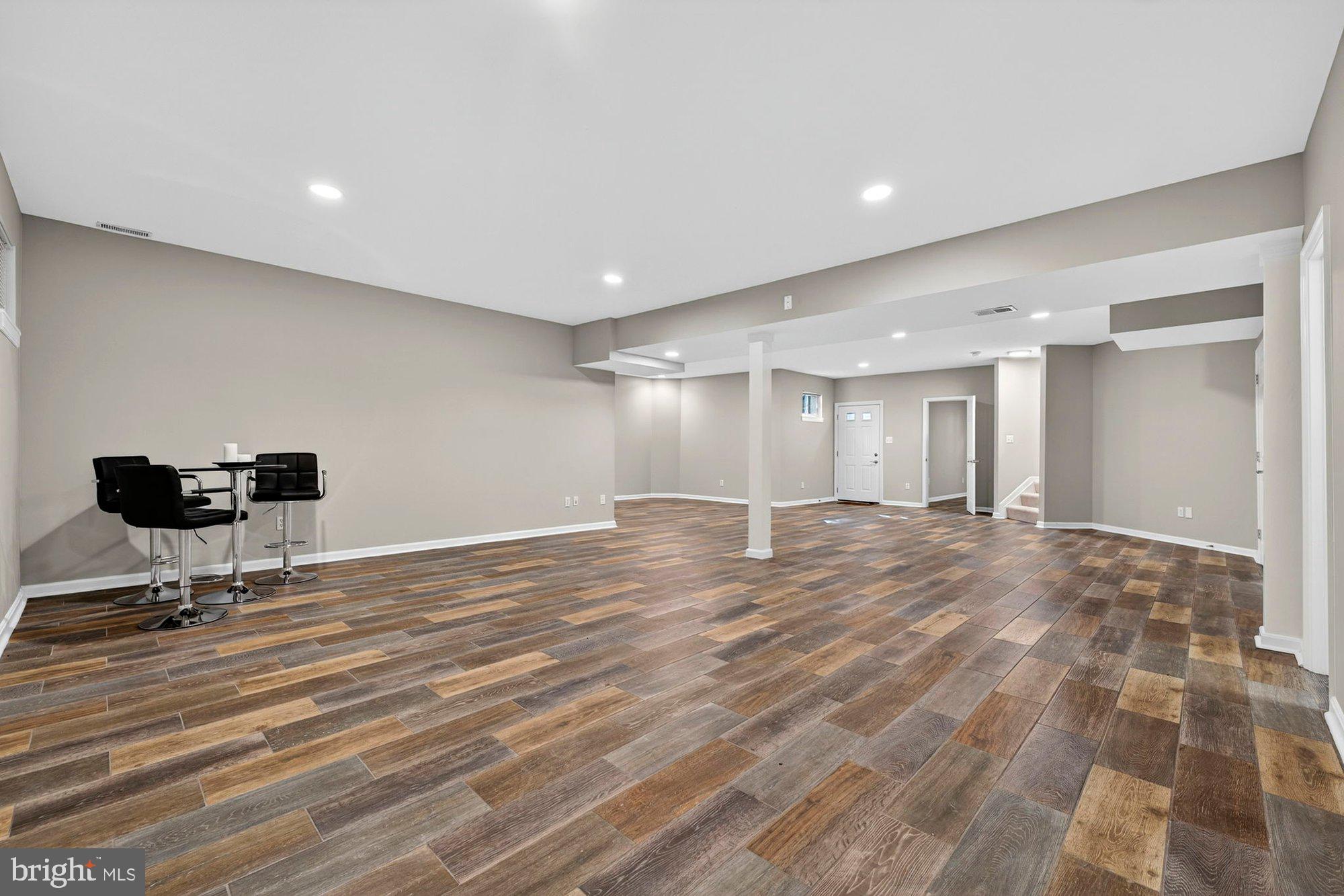 WEST OAKS ESTATES - Residential