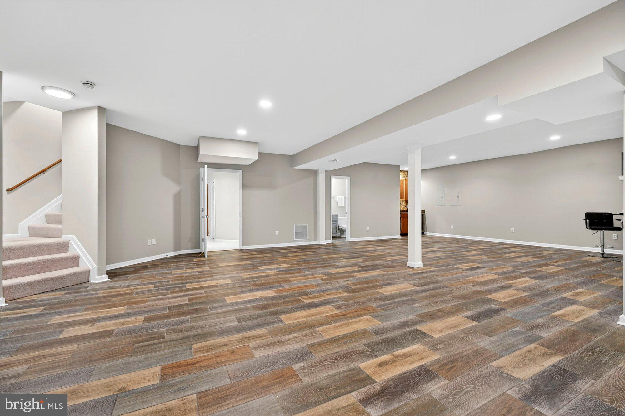 WEST OAKS ESTATES - Residential