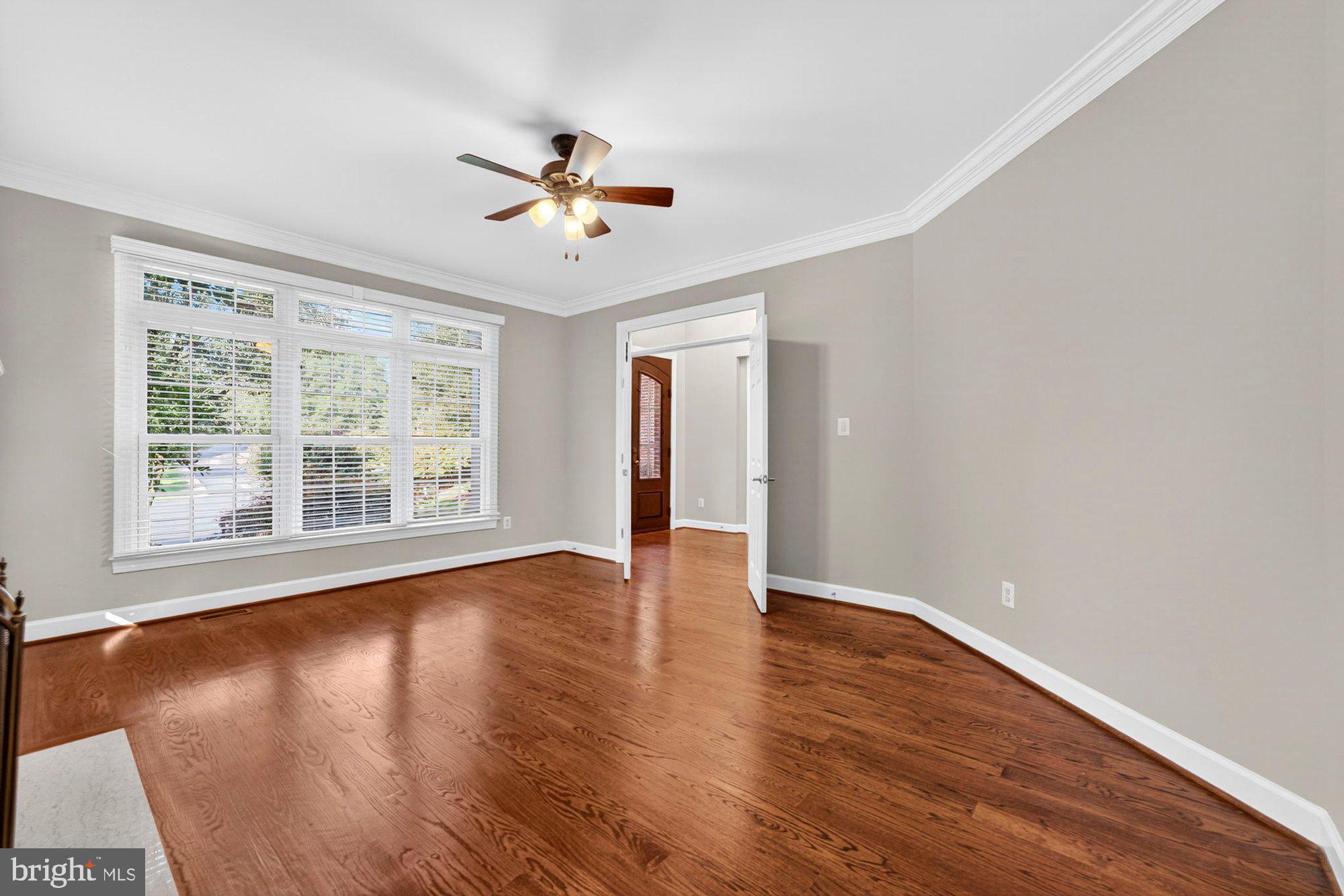 WEST OAKS ESTATES - Residential