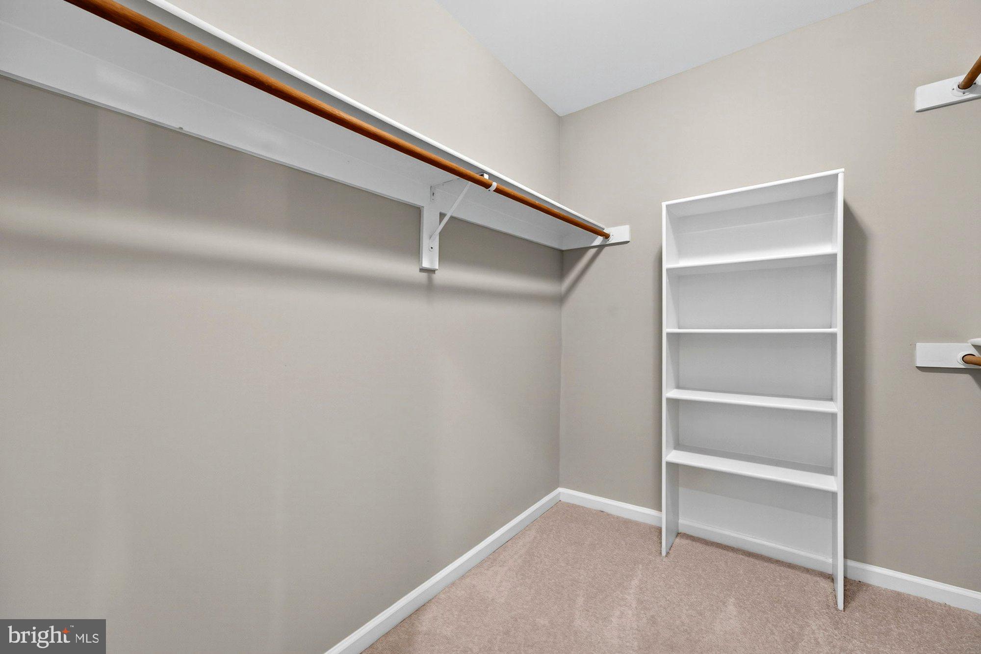 WEST OAKS ESTATES - Residential