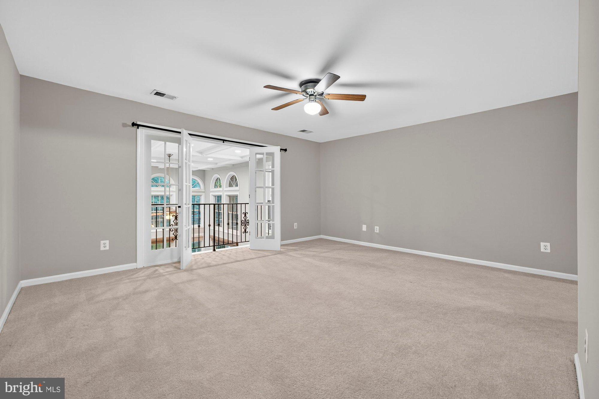 WEST OAKS ESTATES - Residential