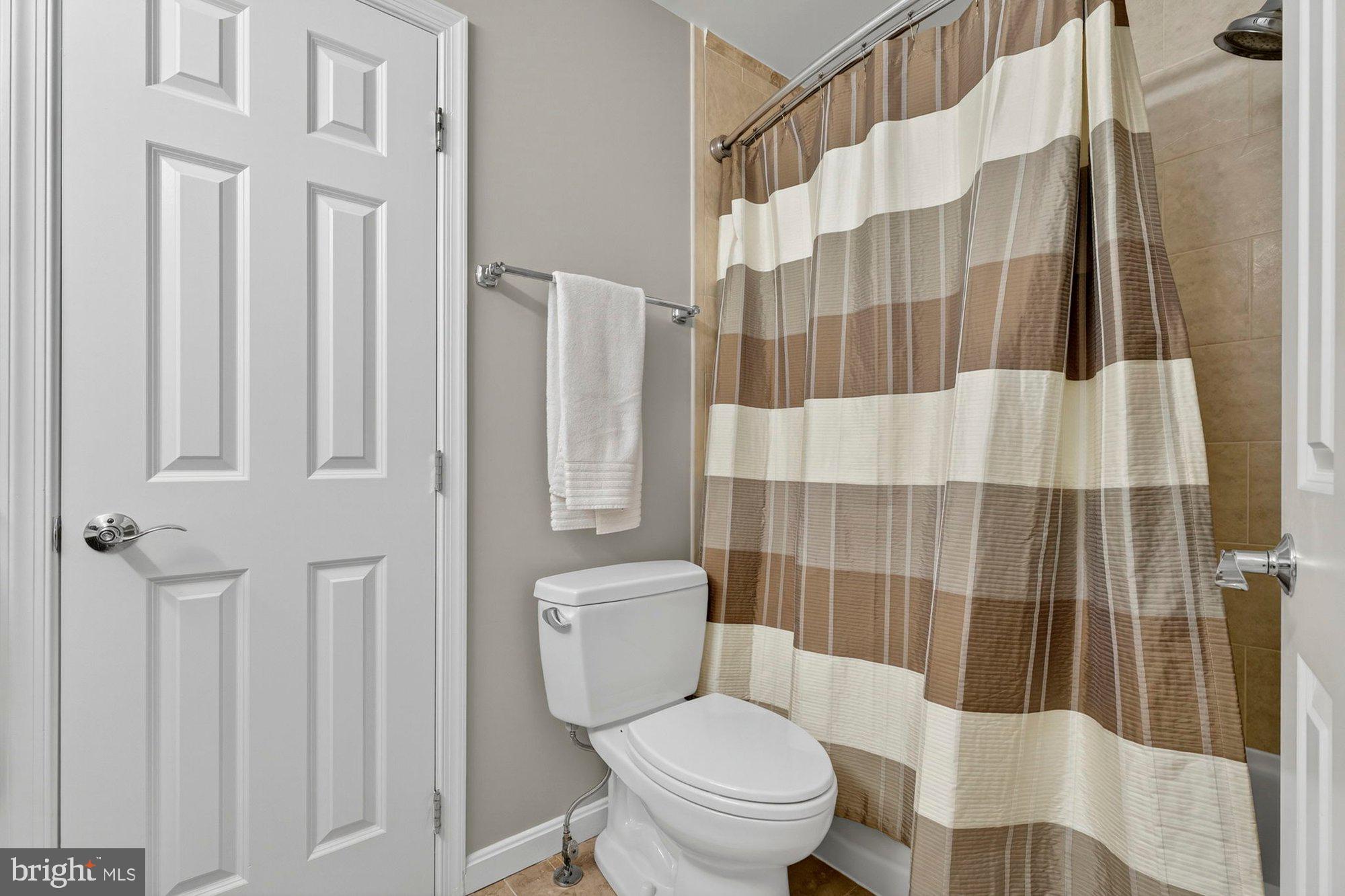 WEST OAKS ESTATES - Residential