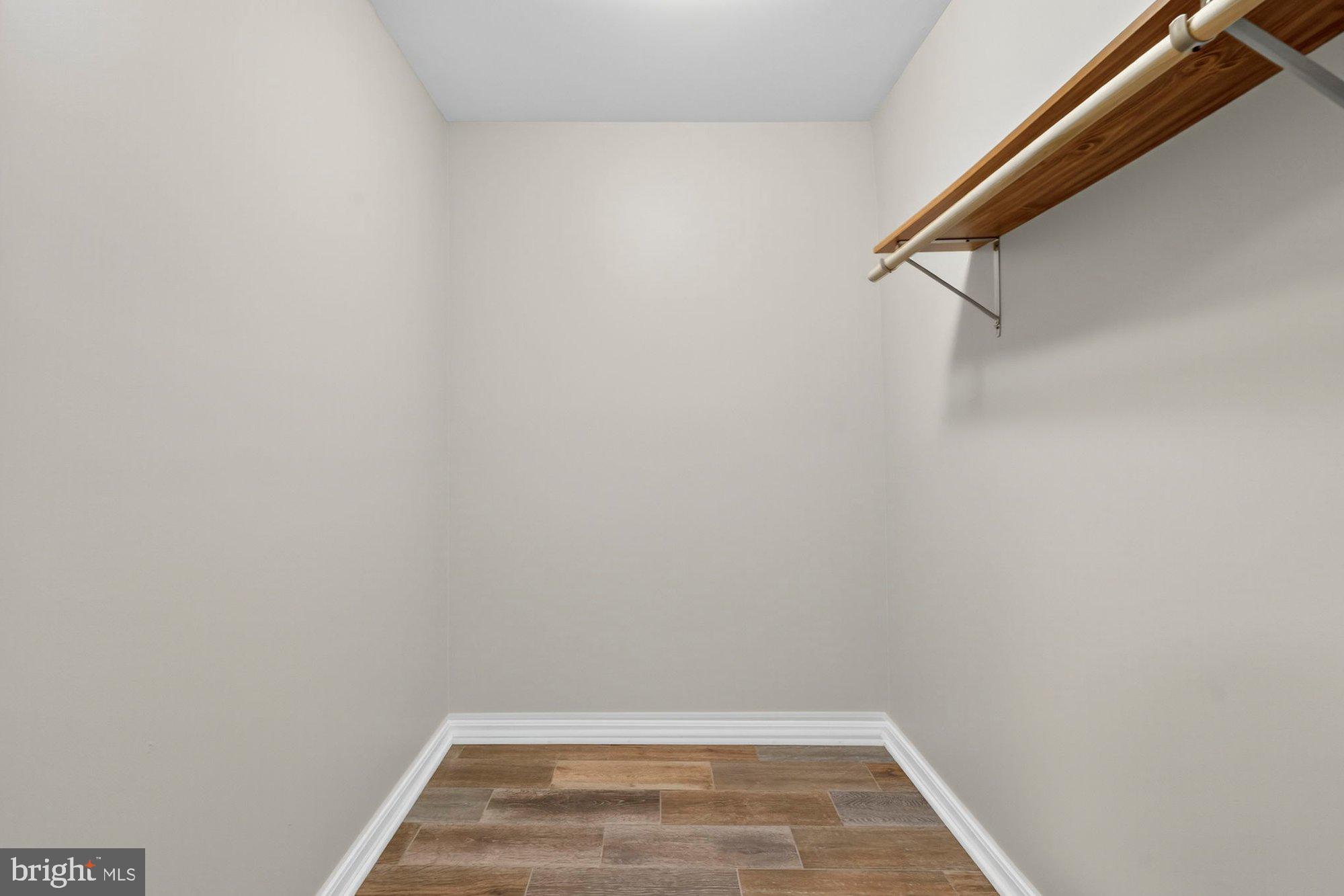 WEST OAKS ESTATES - Residential