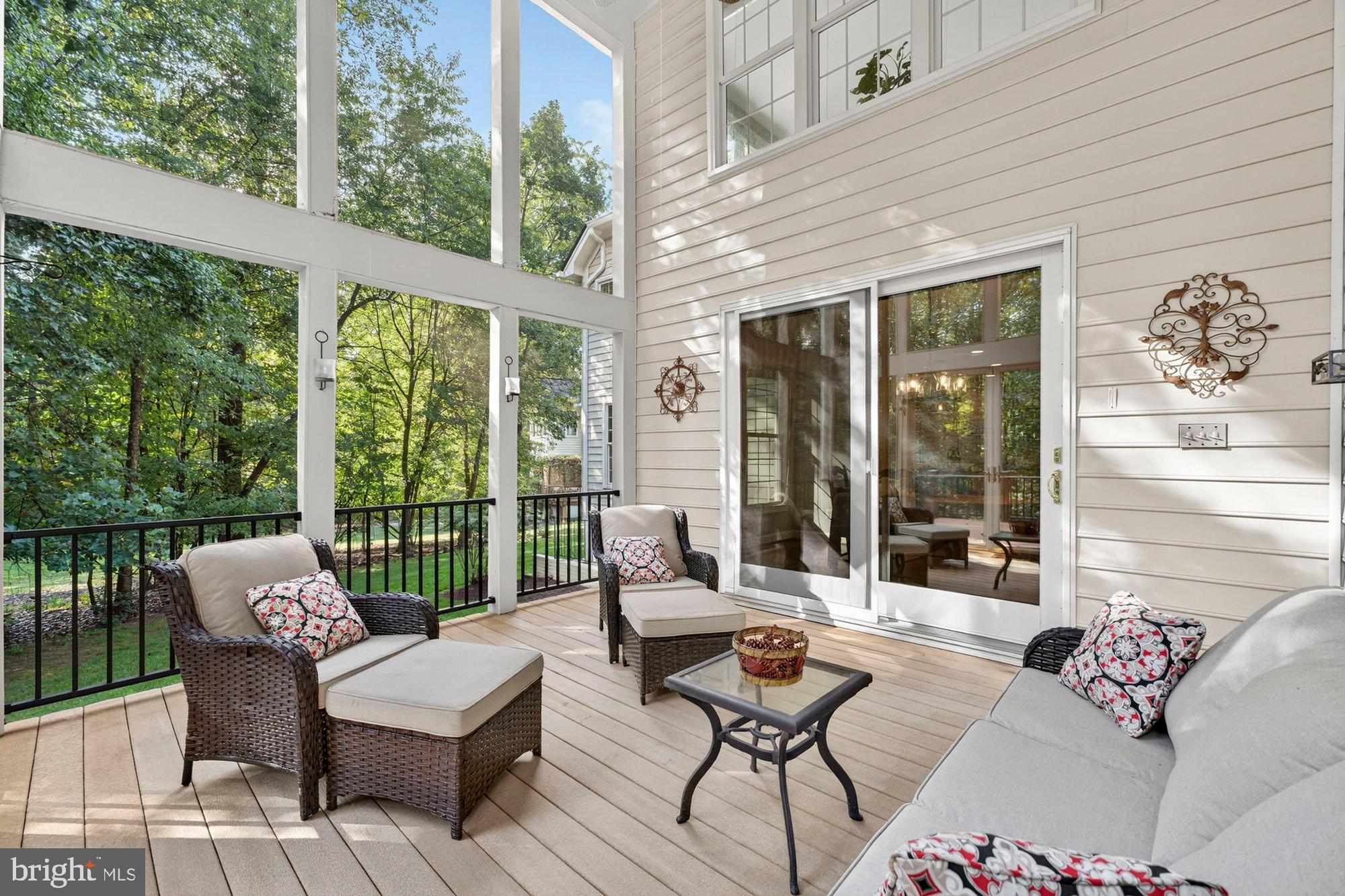 WEST OAKS ESTATES - Residential