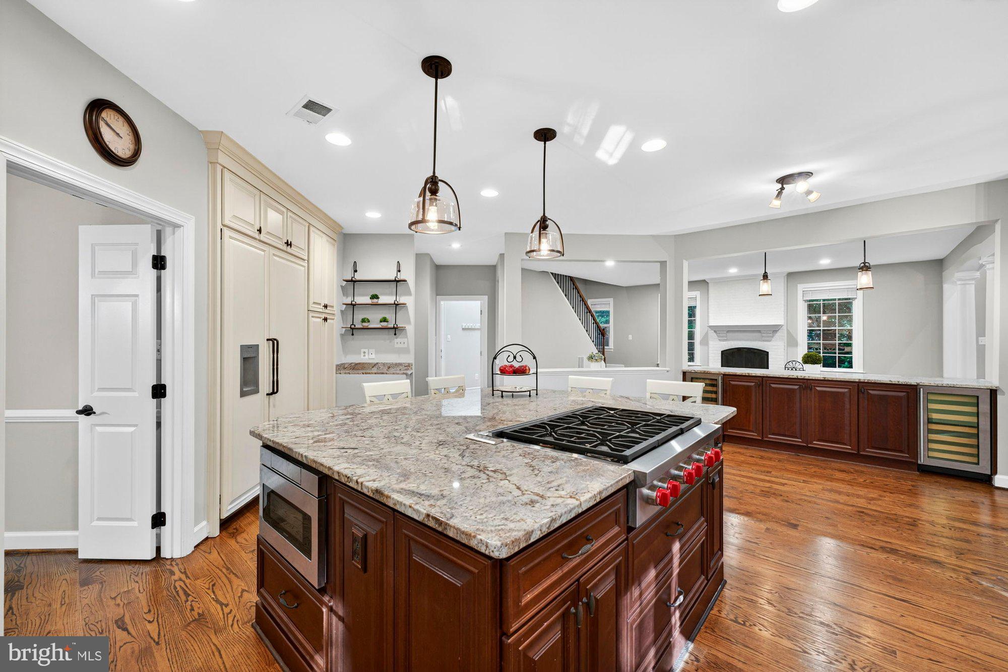 WEST OAKS ESTATES - Residential