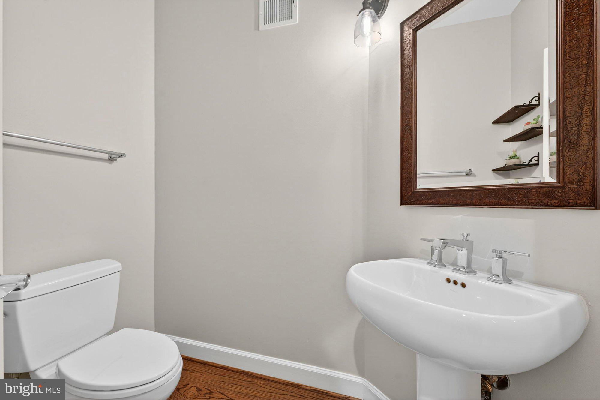 WEST OAKS ESTATES - Residential