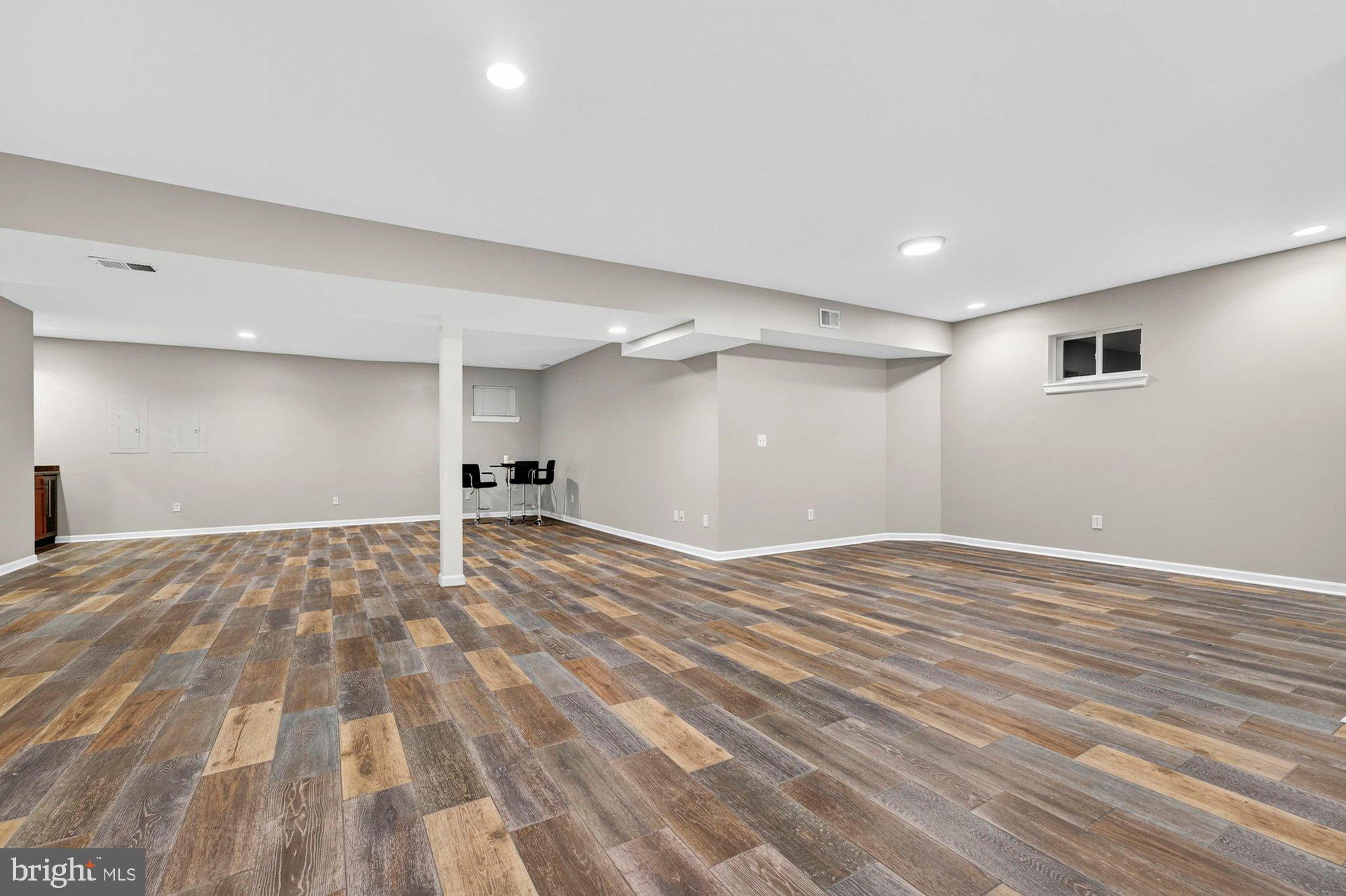 WEST OAKS ESTATES - Residential