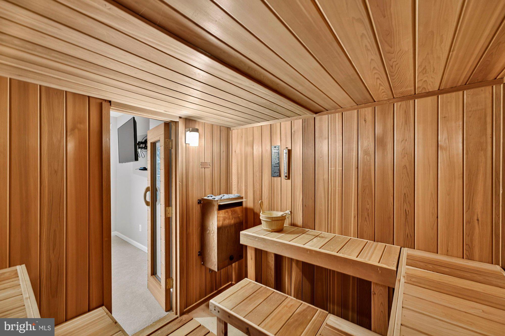 WEST OAKS ESTATES - Residential