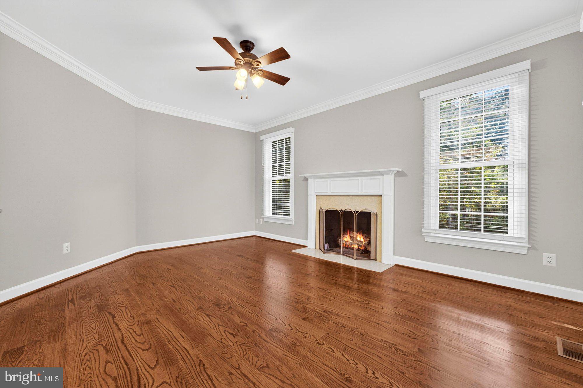 WEST OAKS ESTATES - Residential