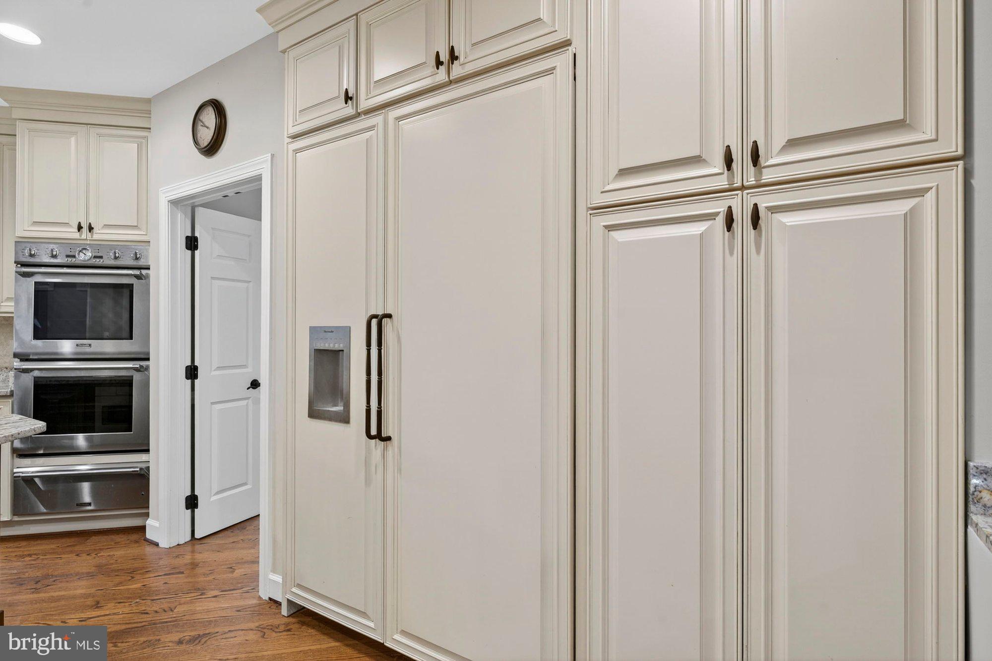 WEST OAKS ESTATES - Residential