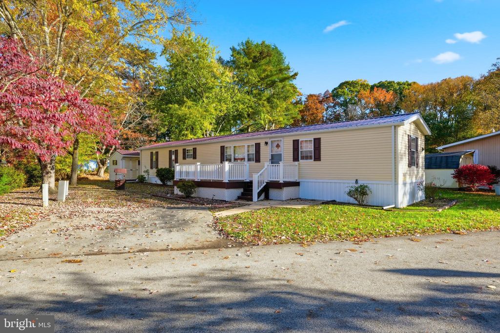 Photo of 200 Birch Lane #200, NEWARK, DE 19702 (MLS # DENC2092380)