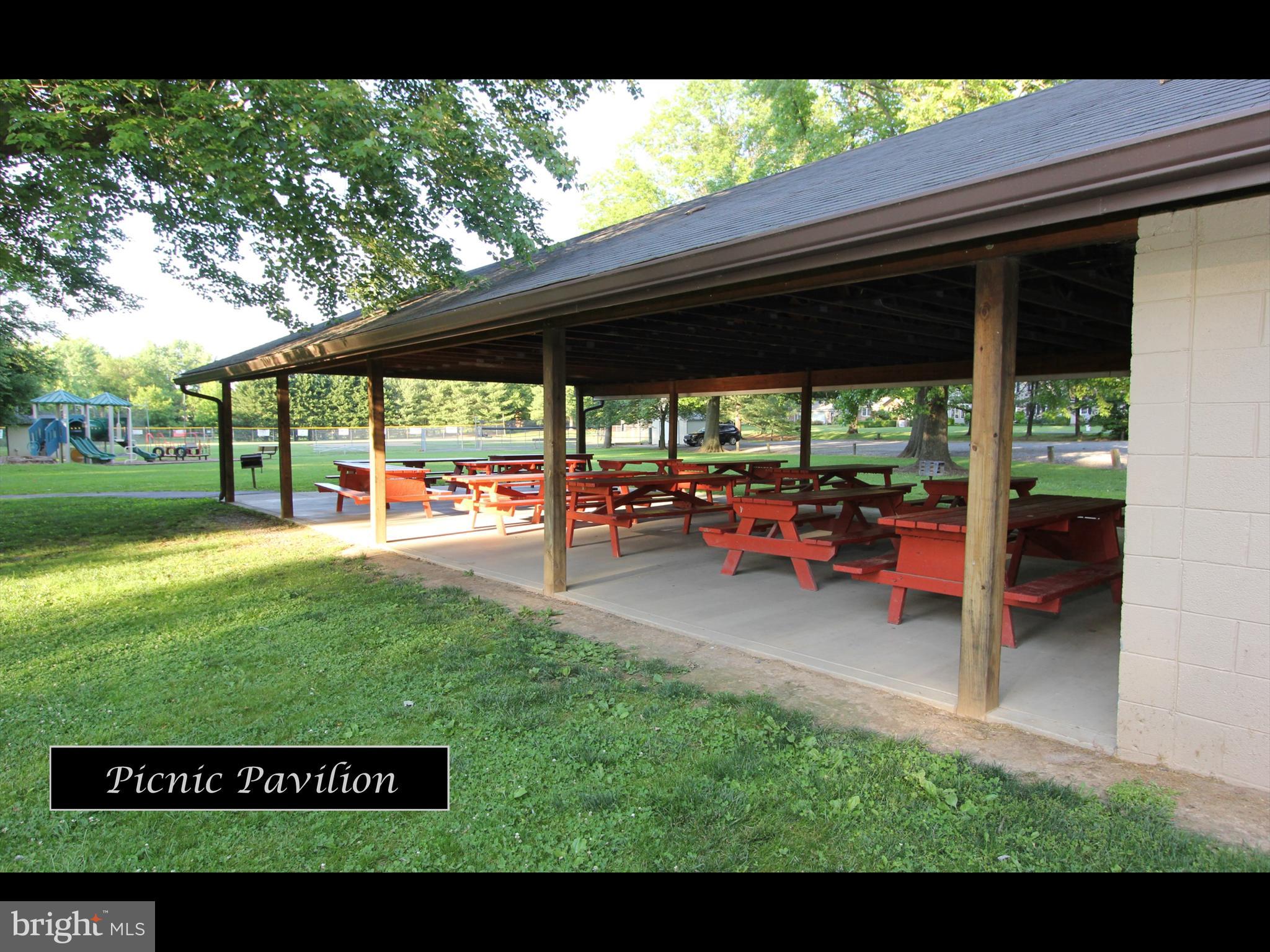 CLOVER HILL III - Residential Lease