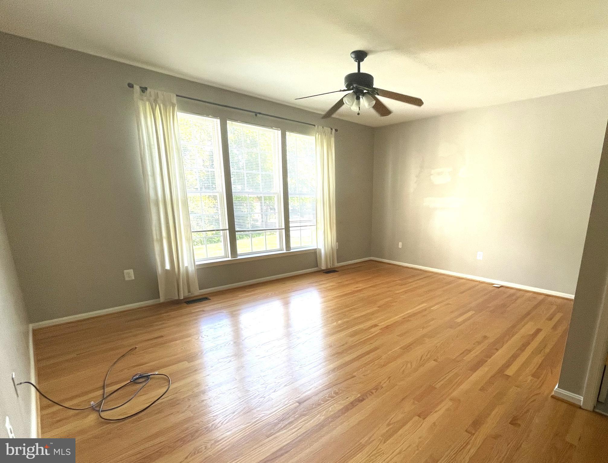 CLOVER HILL III - Residential Lease