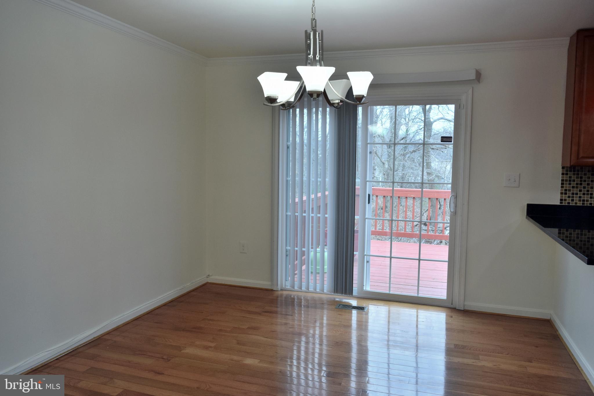 FORT WASHINGTON - Residential