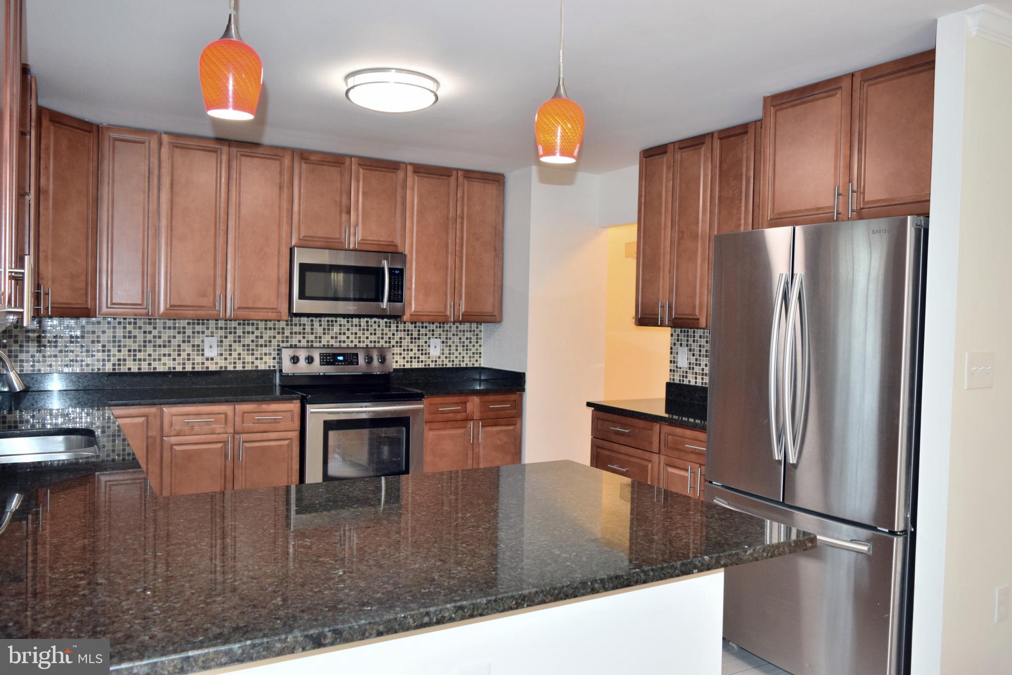 FORT WASHINGTON - Residential