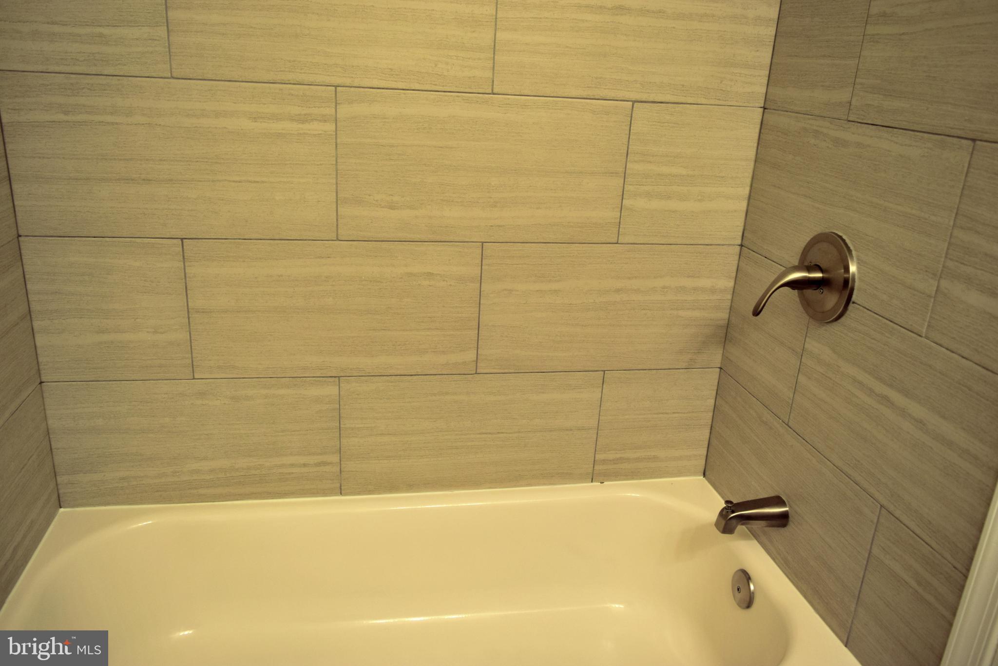 FORT WASHINGTON - Residential