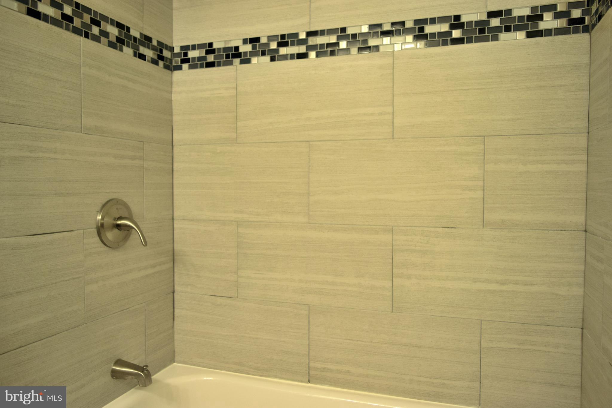 FORT WASHINGTON - Residential