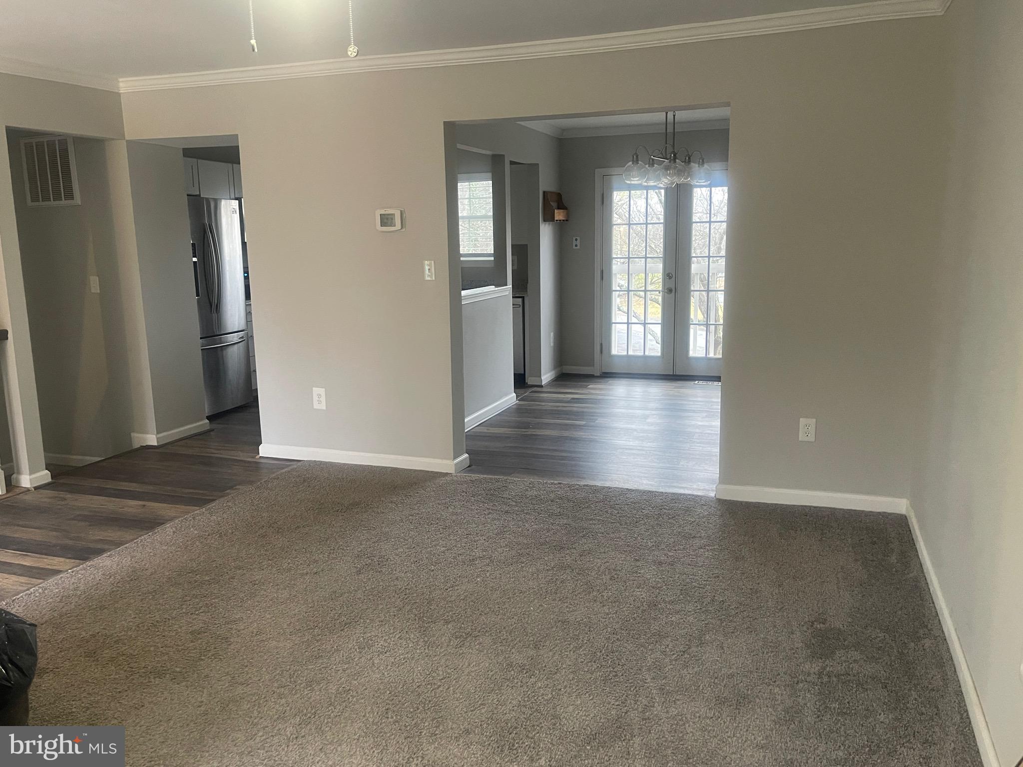 LAKE VILLAGE MANOR - Residential Lease