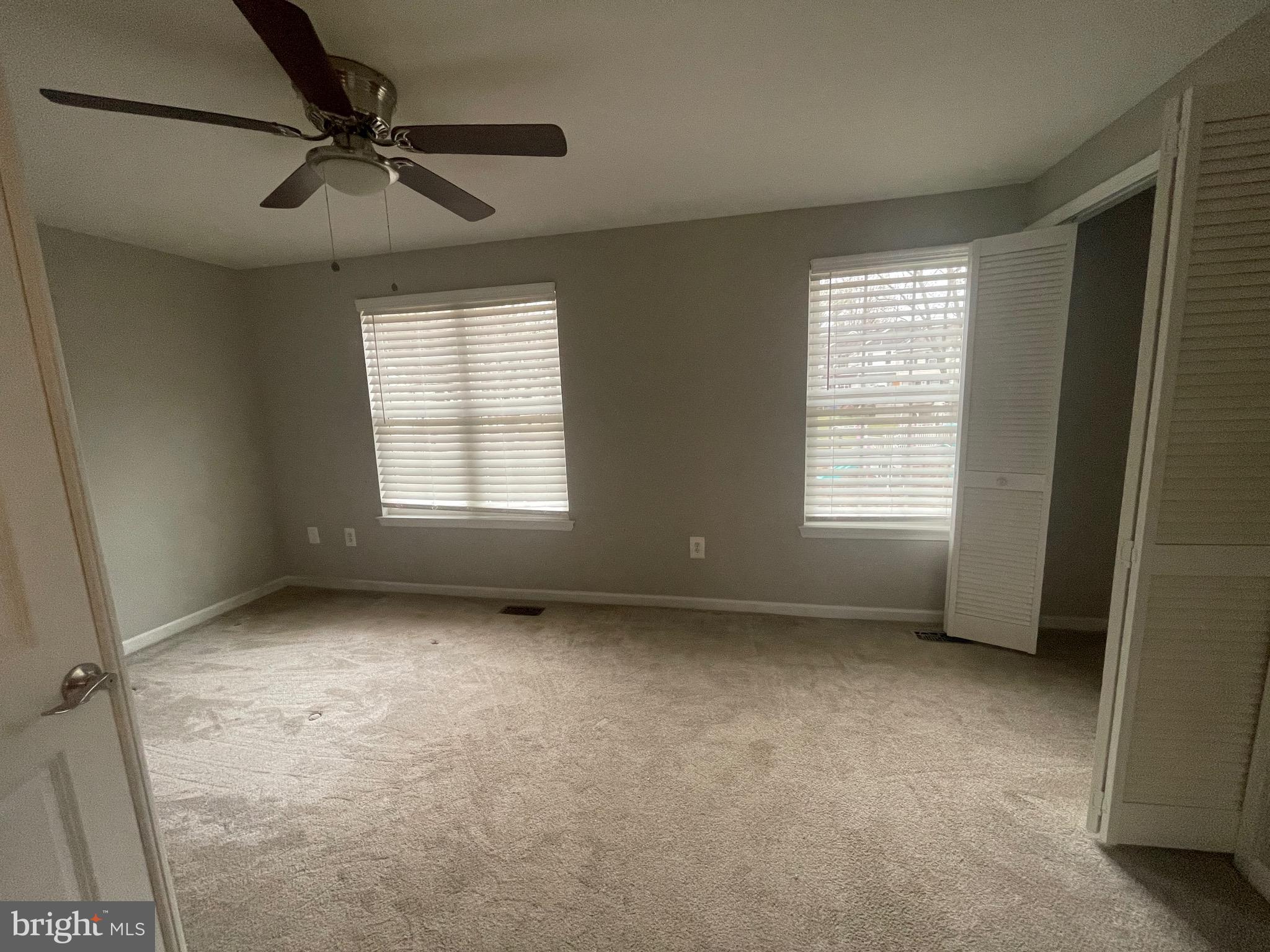 LAKE VILLAGE MANOR - Residential Lease