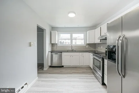 MLS: NJCD2122242