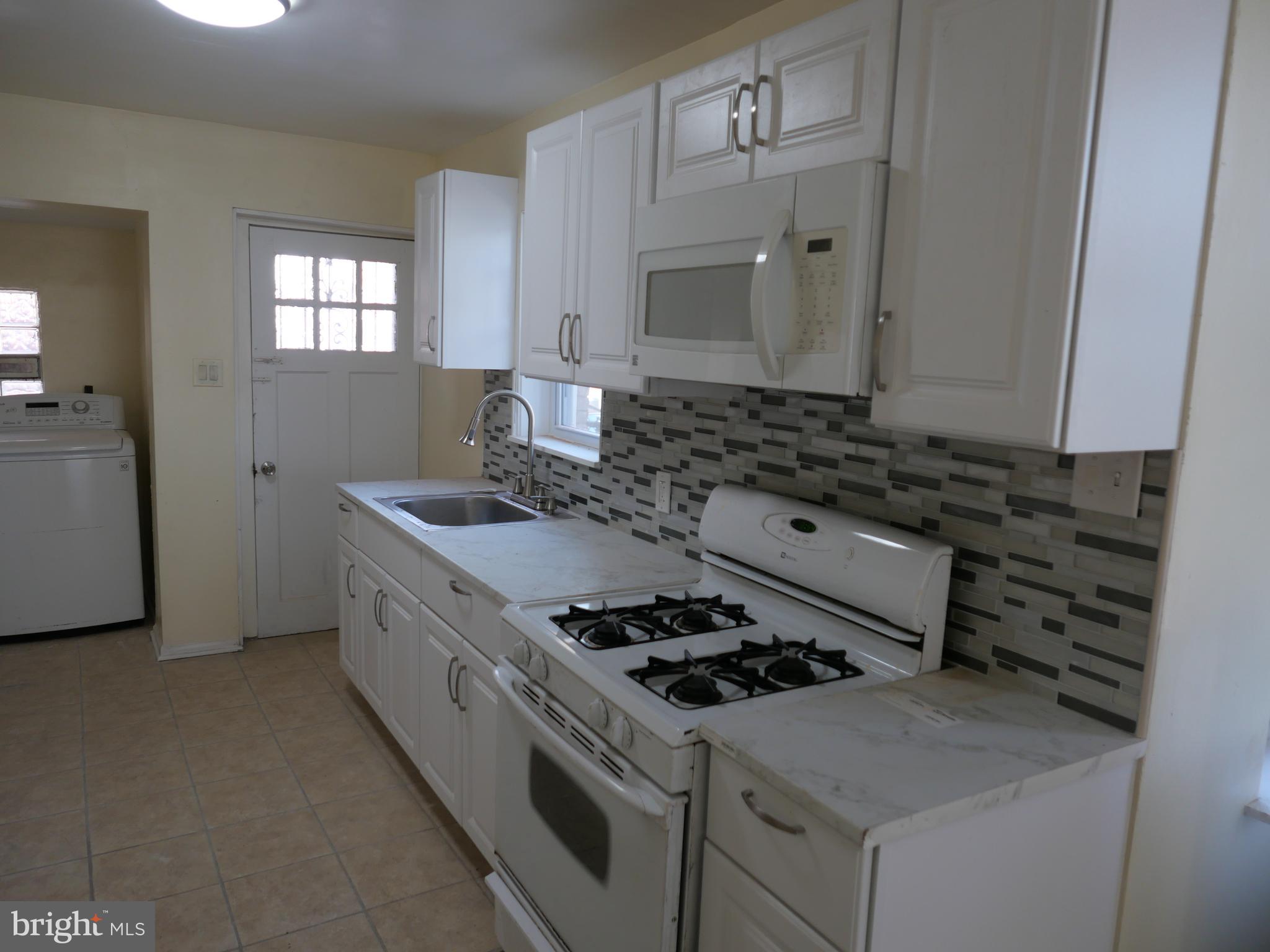 POWELTON VILLAGE - Residential Lease