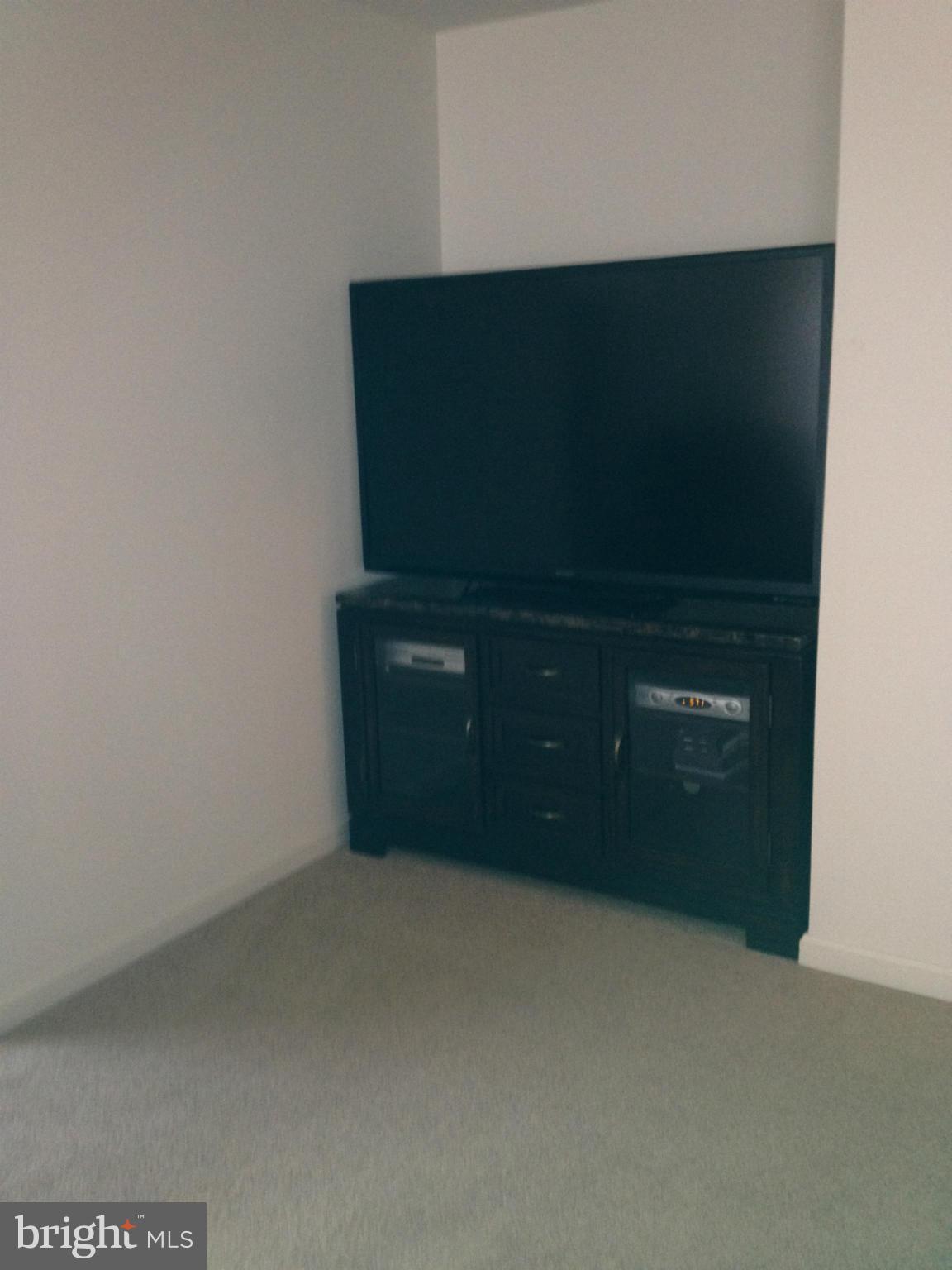 FLETCHER'S GROVE - Residential Lease