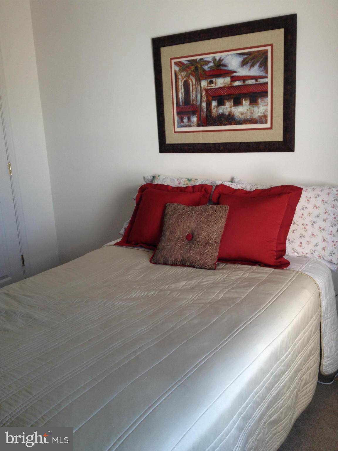 FLETCHER'S GROVE - Residential Lease