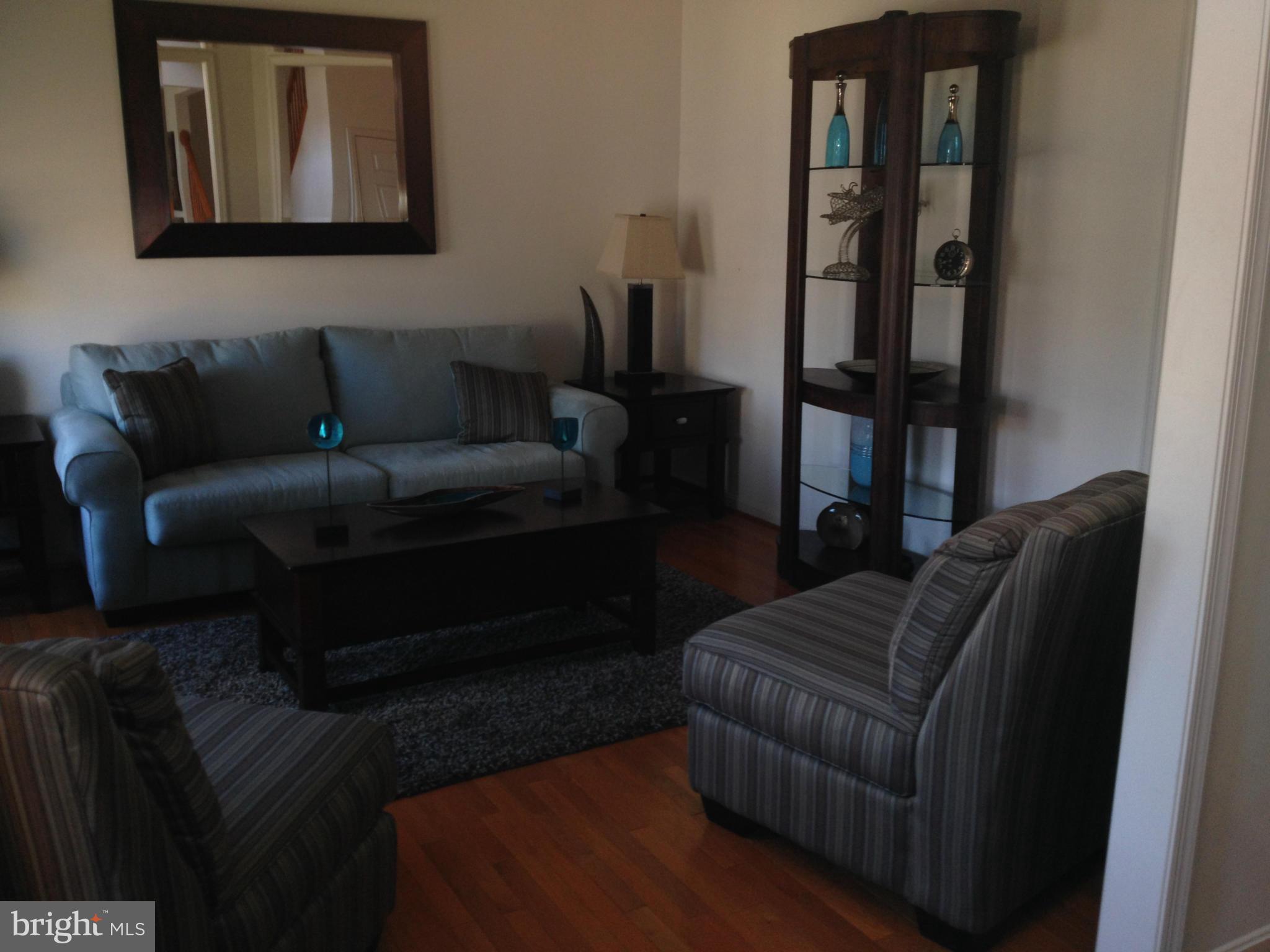 FLETCHER'S GROVE - Residential Lease