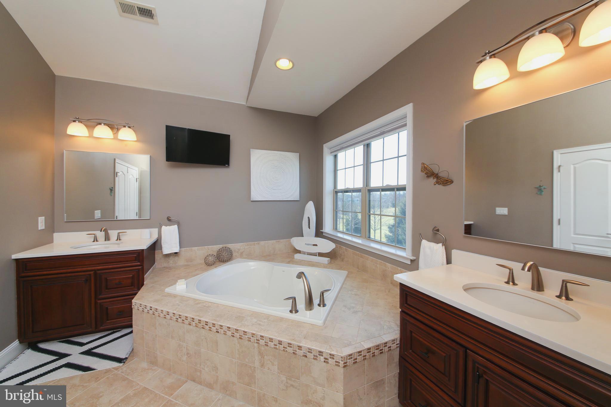 PLUMSTEAD PRESERVE - Residential