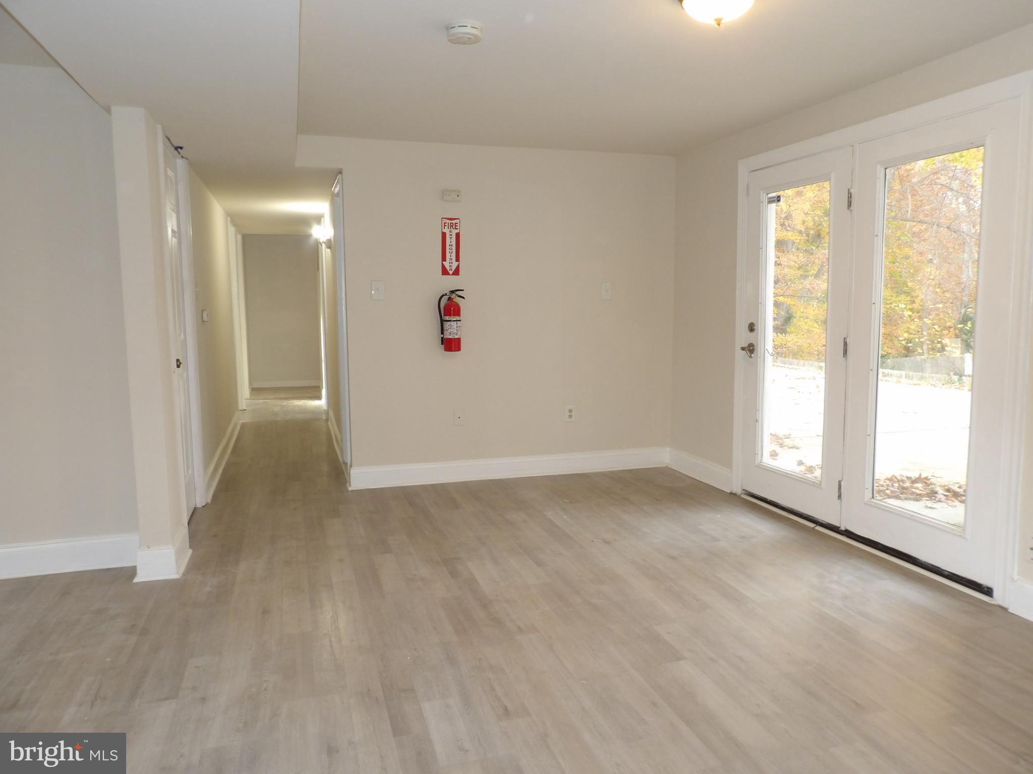 DALE CITY - Residential Lease