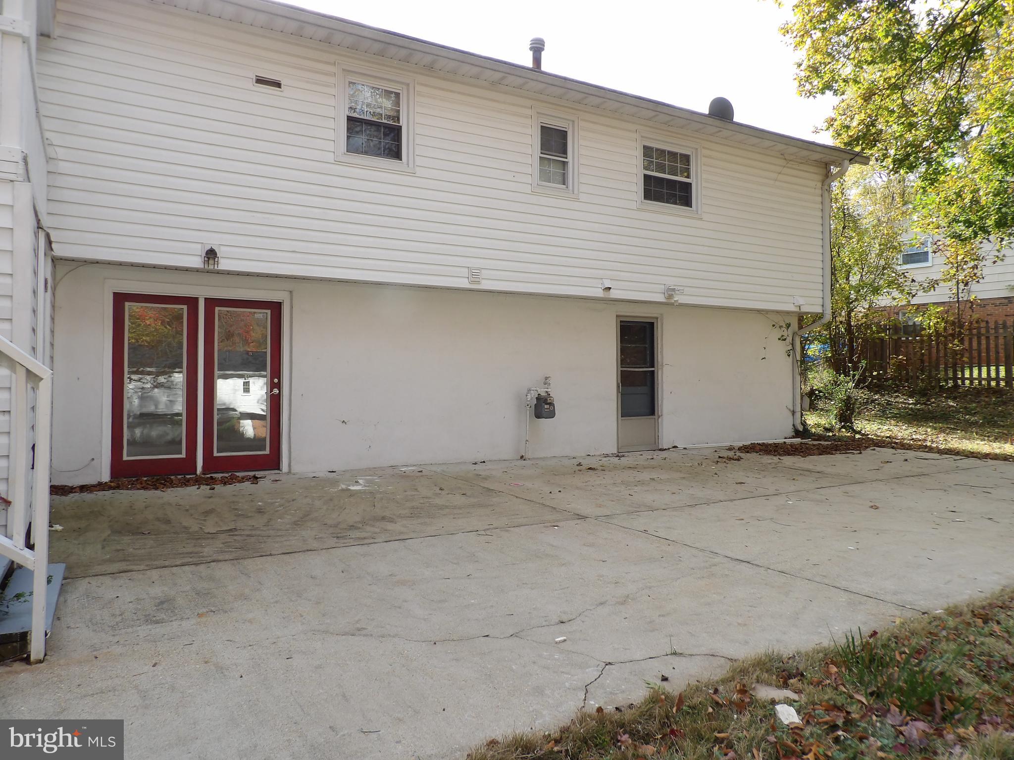 DALE CITY - Residential Lease