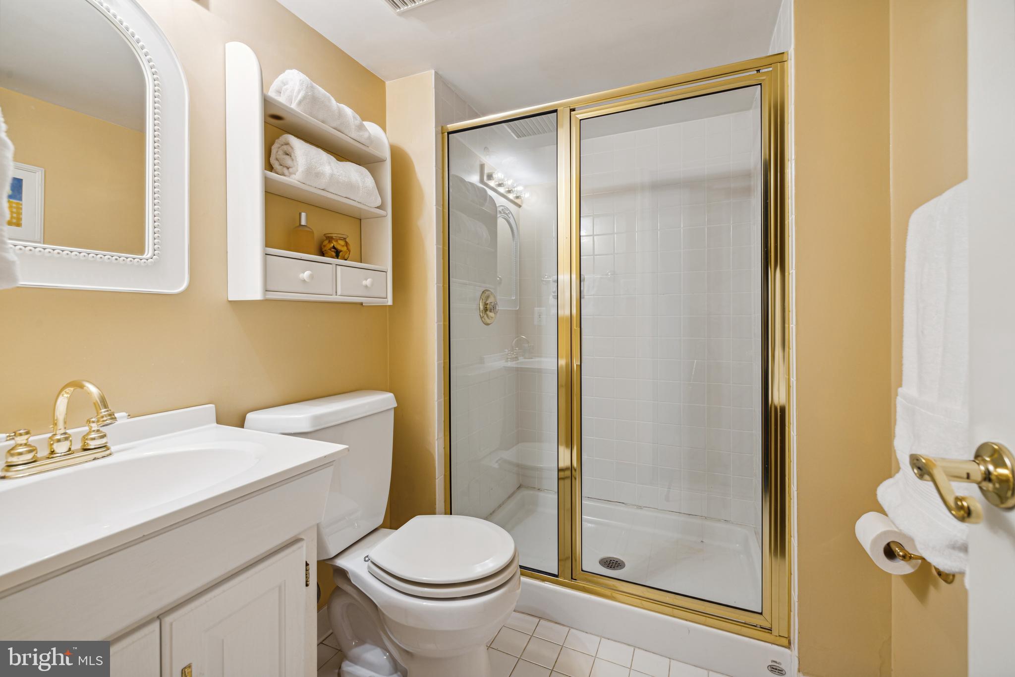 KENTLANDS - Residential