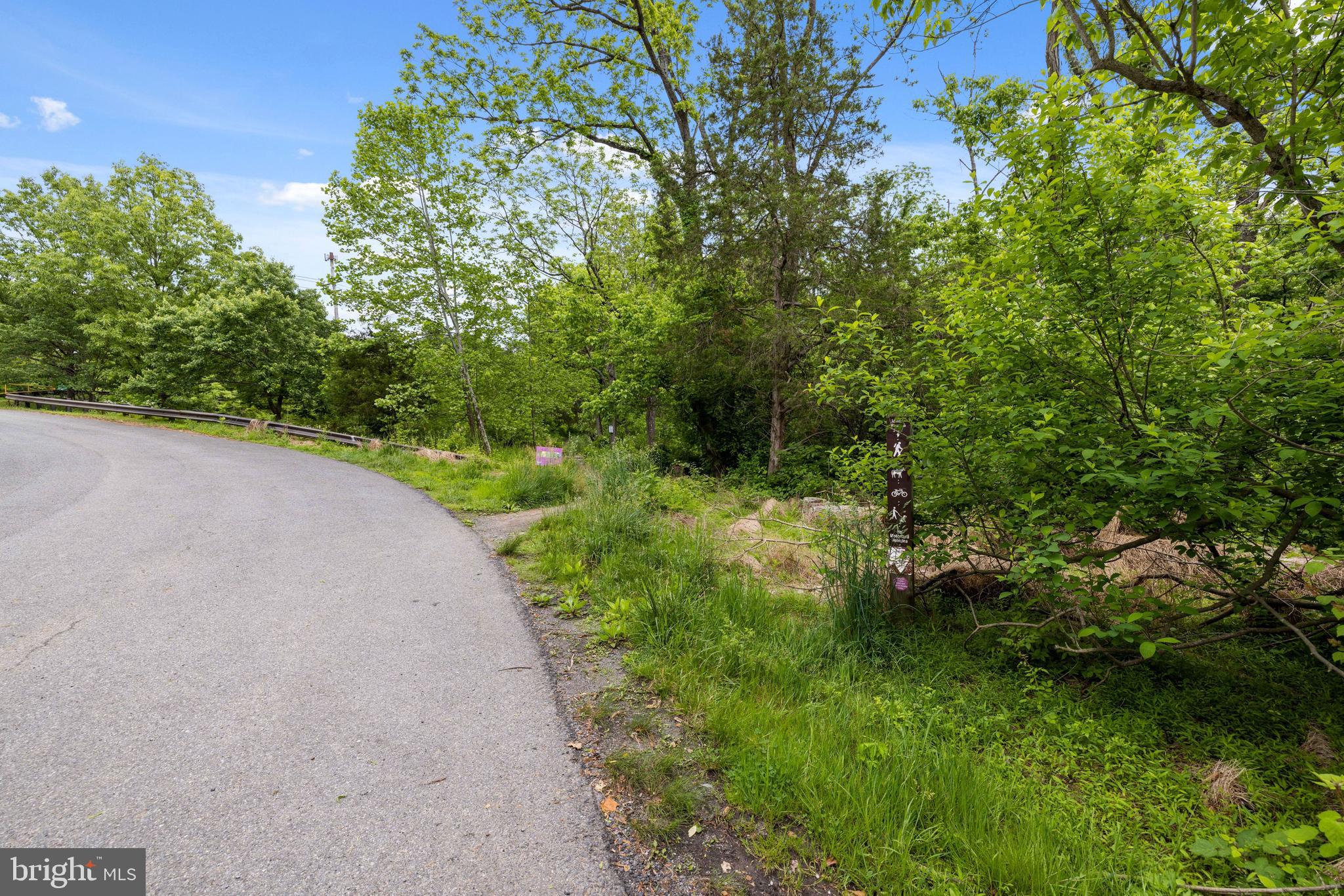 KENTLANDS - Residential