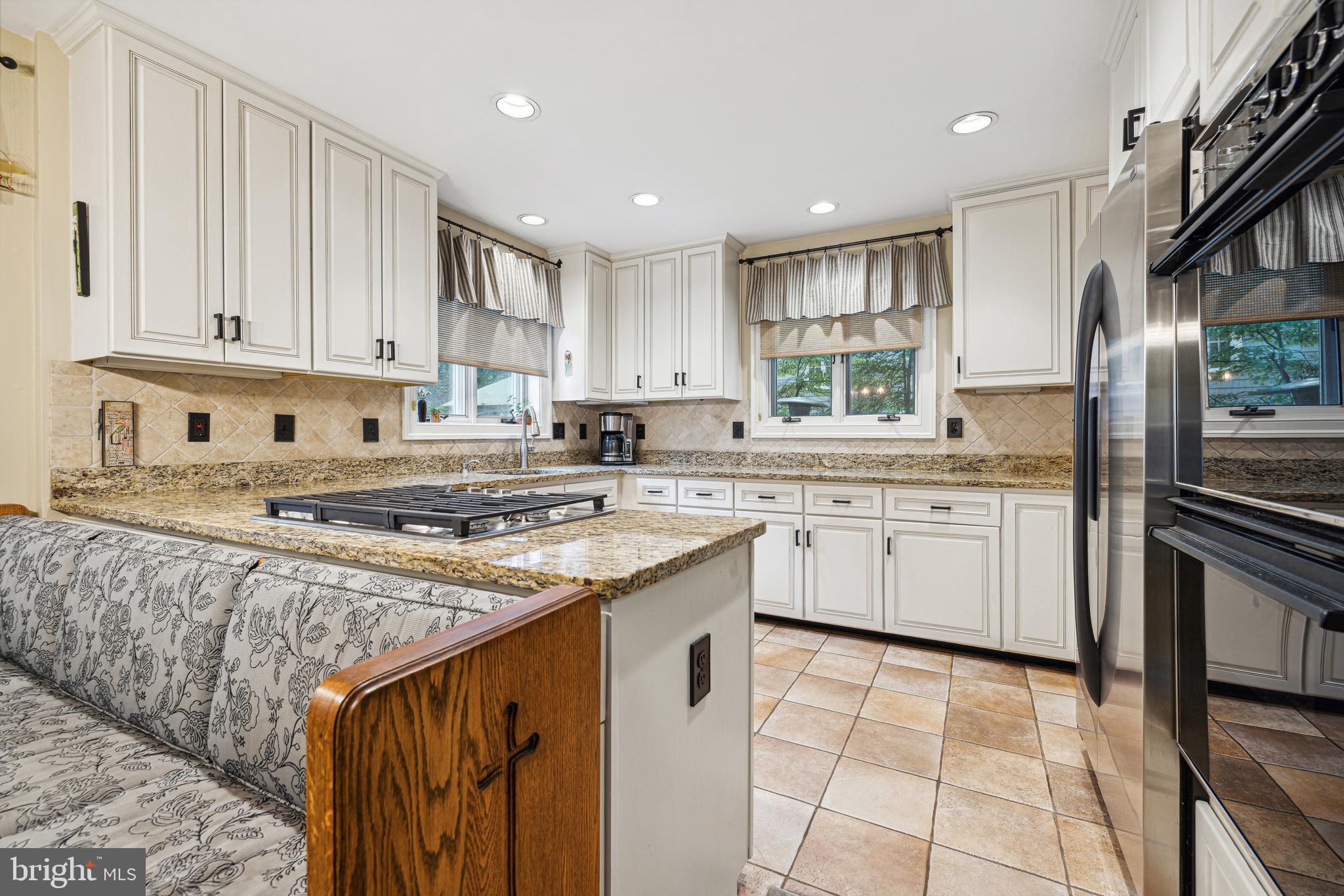 KENTLANDS - Residential