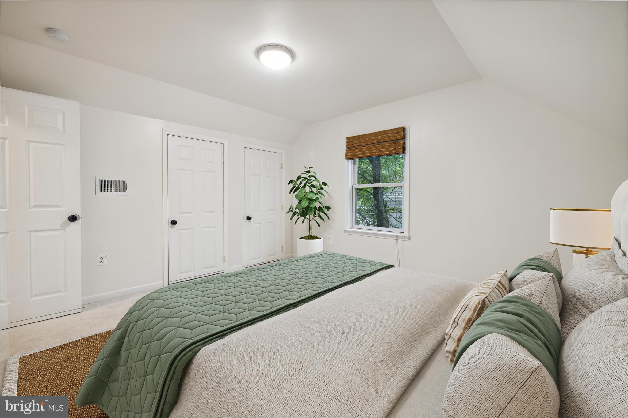 KENTLANDS - Residential