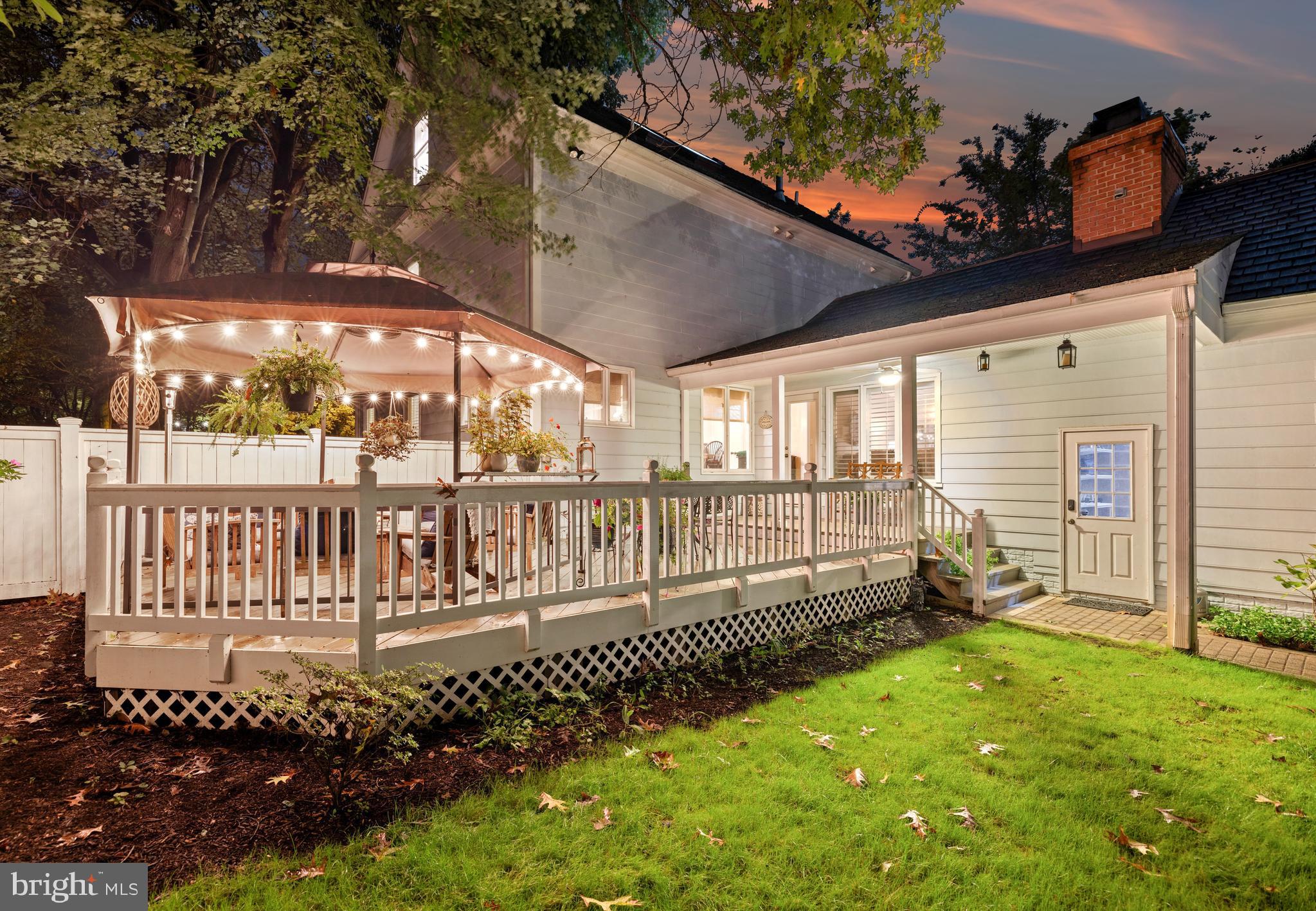 KENTLANDS - Residential