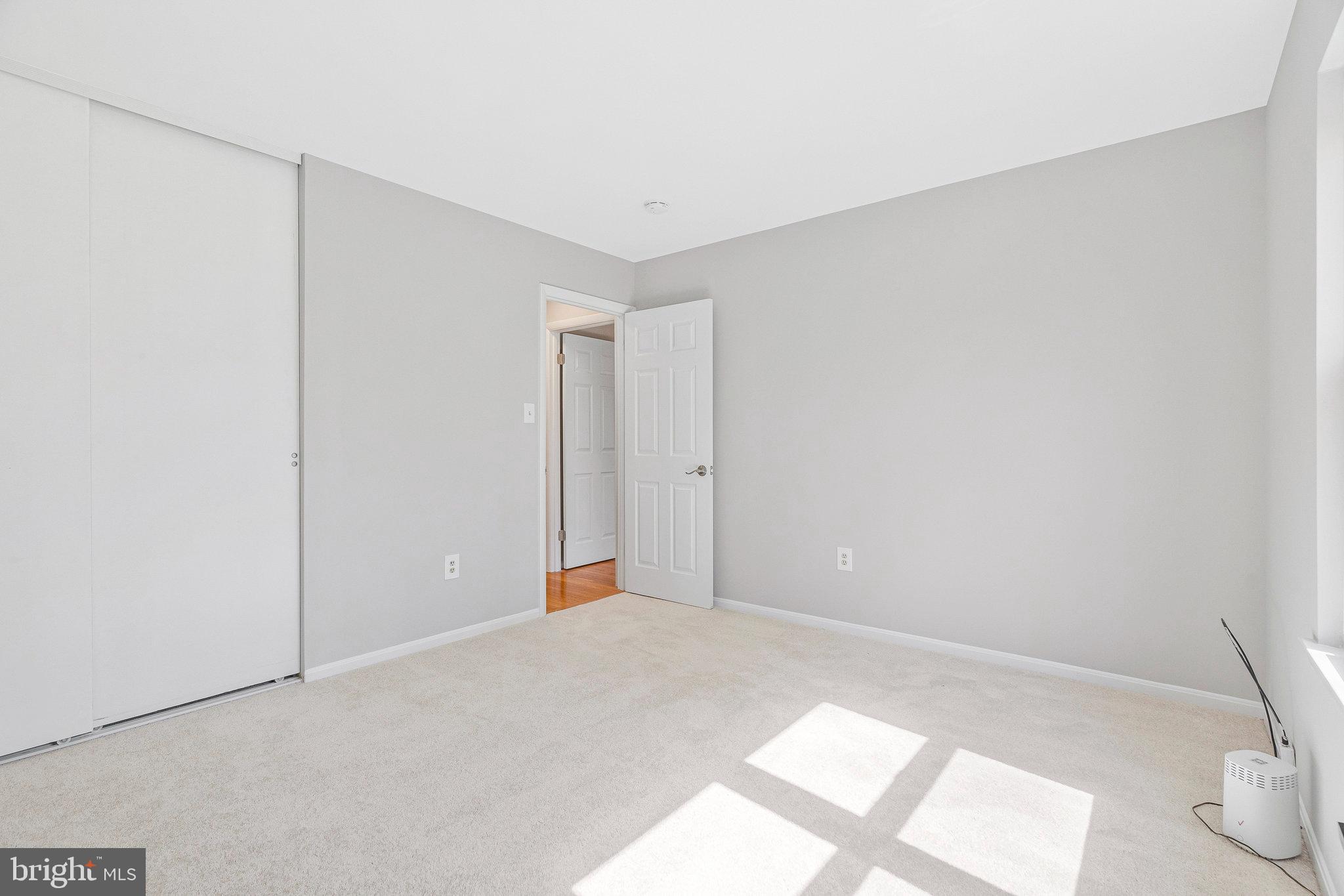 LEXINGTON ESTATES - Residential