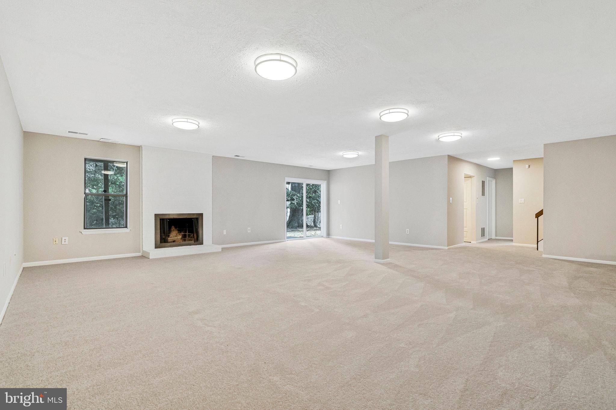 LEXINGTON ESTATES - Residential