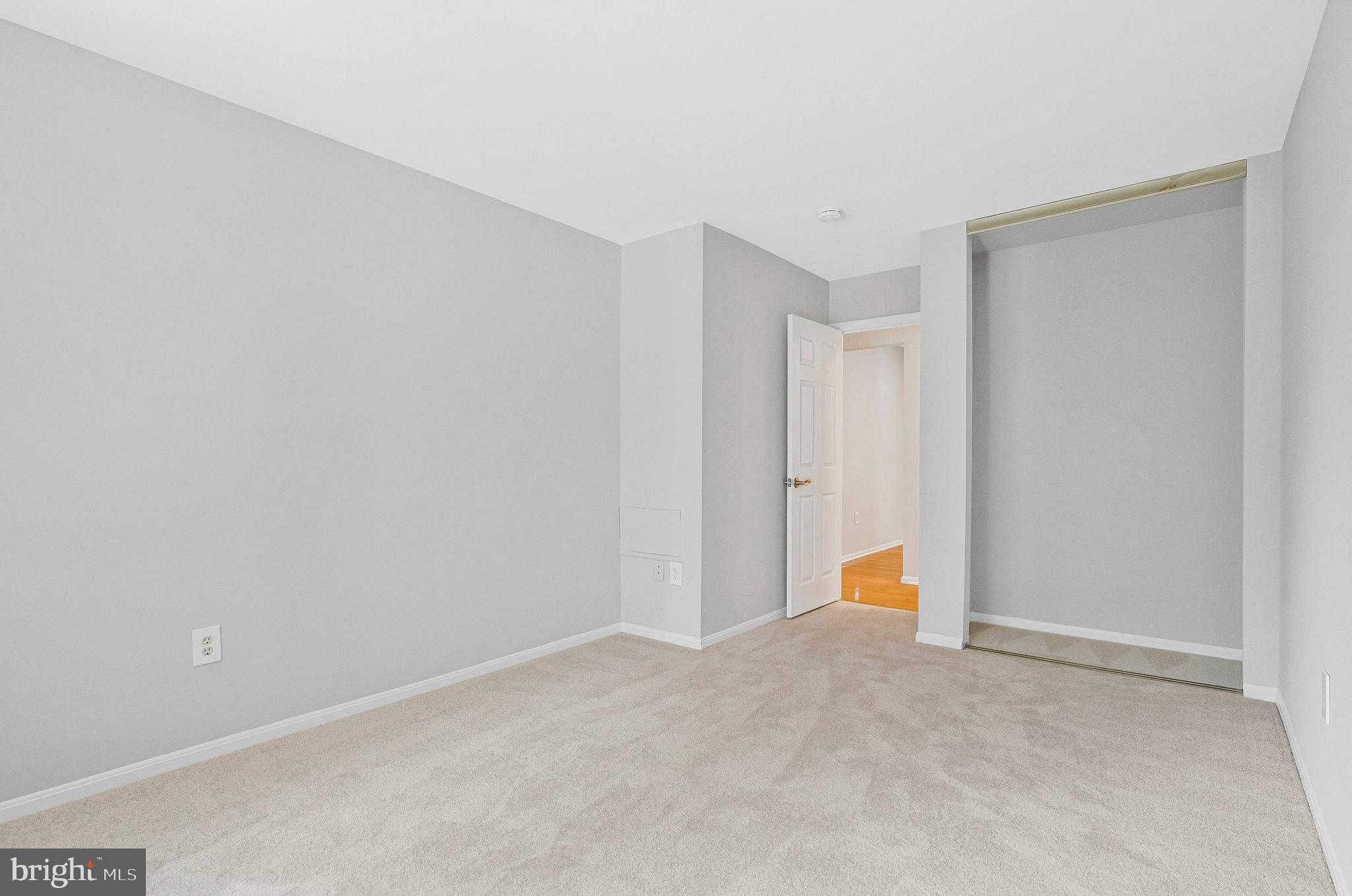 LEXINGTON ESTATES - Residential