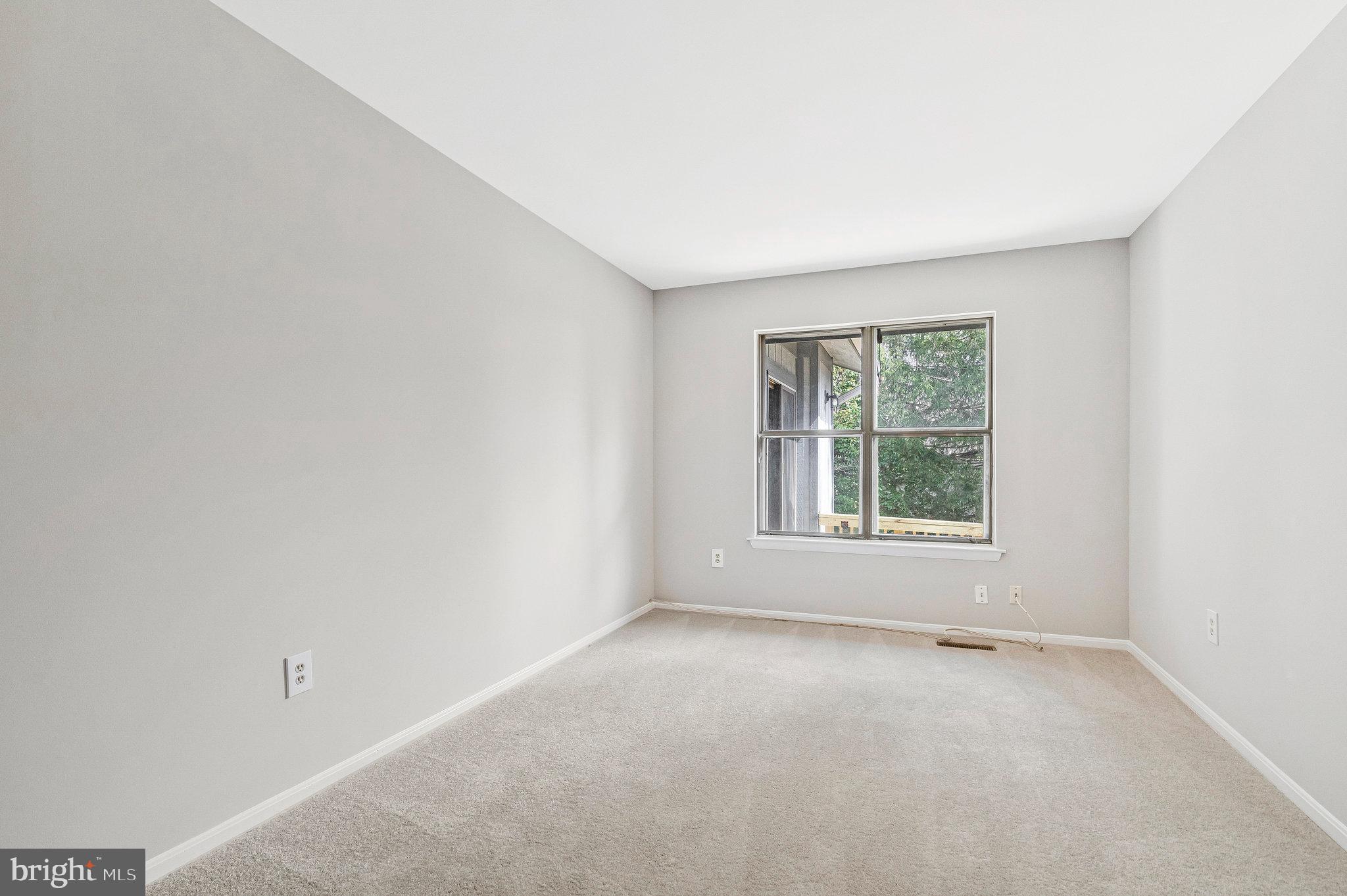 LEXINGTON ESTATES - Residential